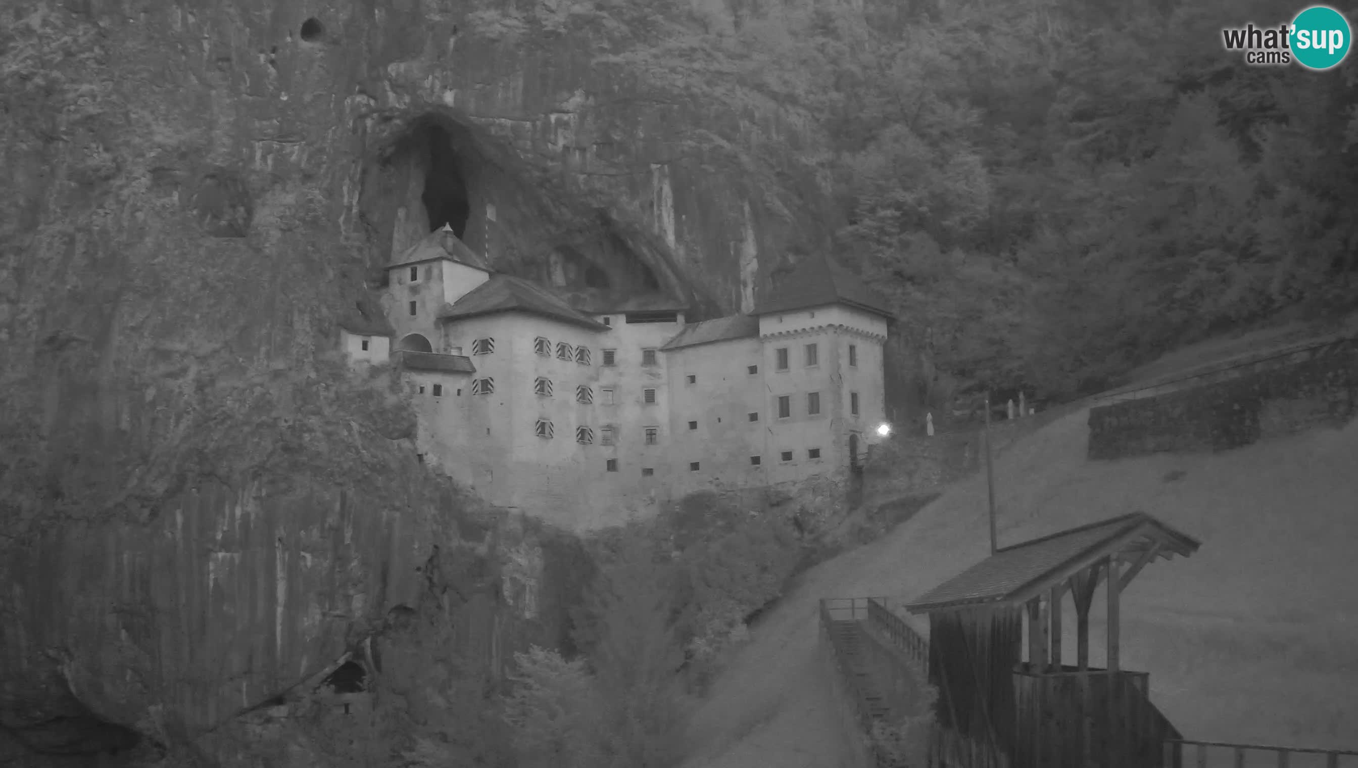 Live Webcam Castello di Predjama – Postumia – Slovenia