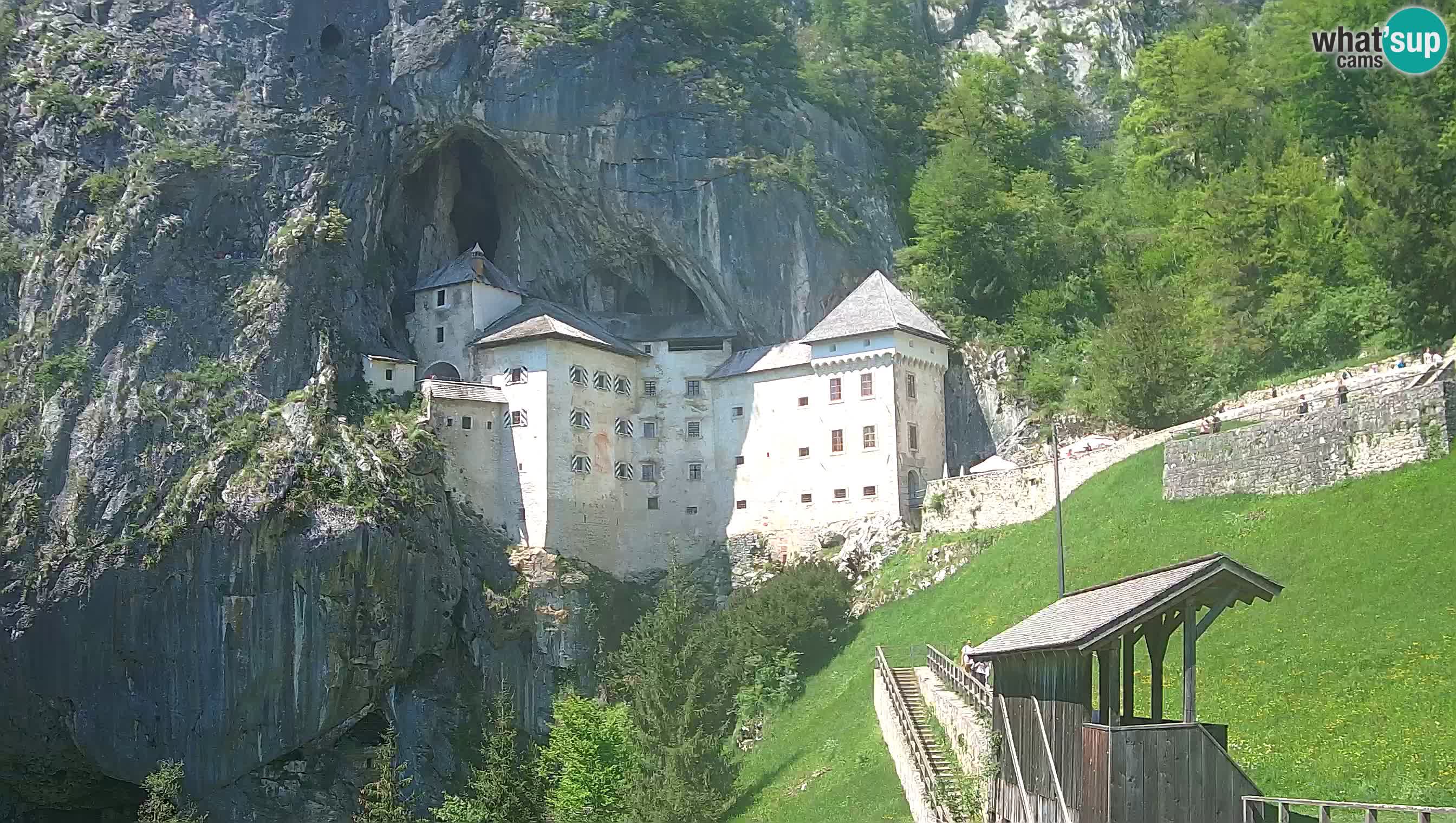 Live Webcam Predjamski grad – Predjama Castle – Postojna – Slovenia