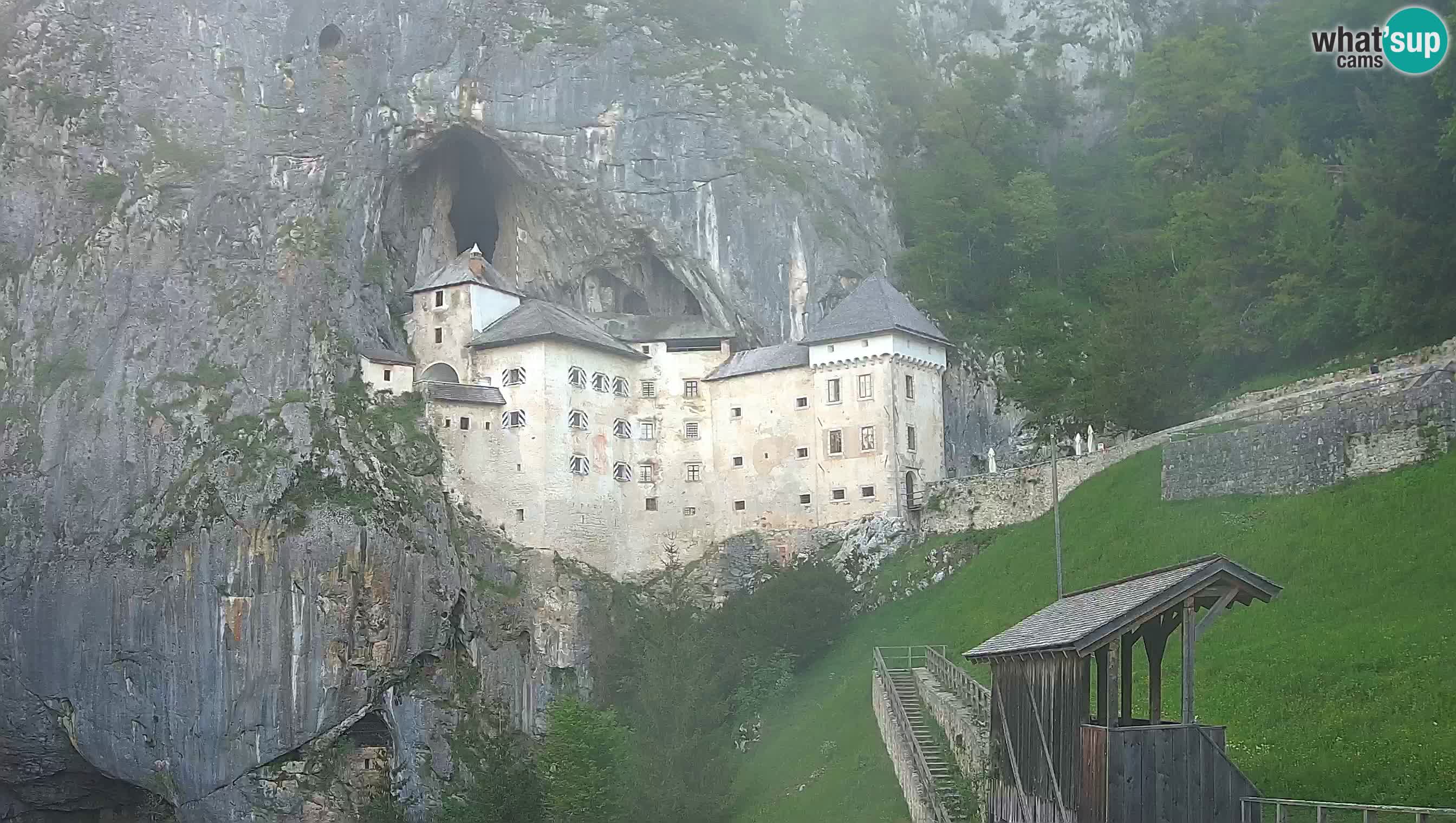 Camera en vivo Castillo de Predjama – Postojna – Eslovenia