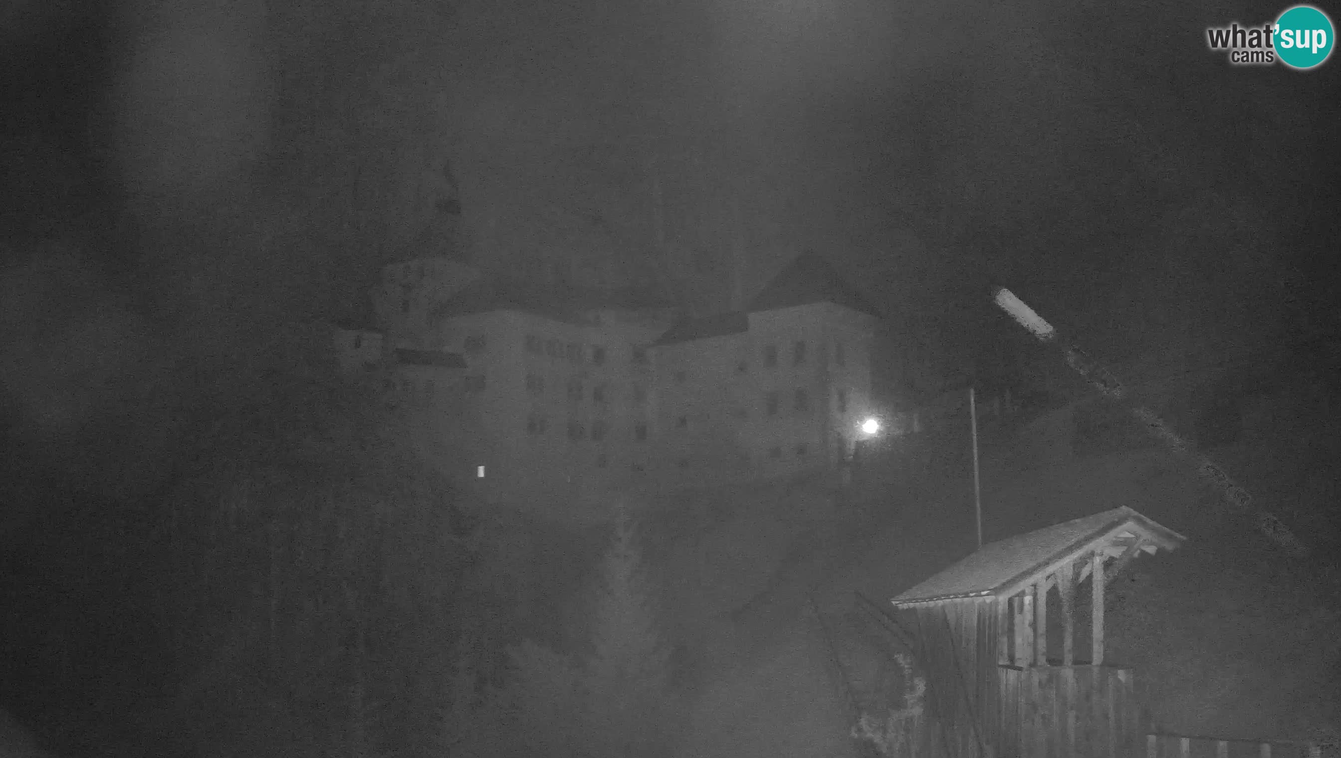 Web kamera Predjamski dvorac – Postojna – Slovenija