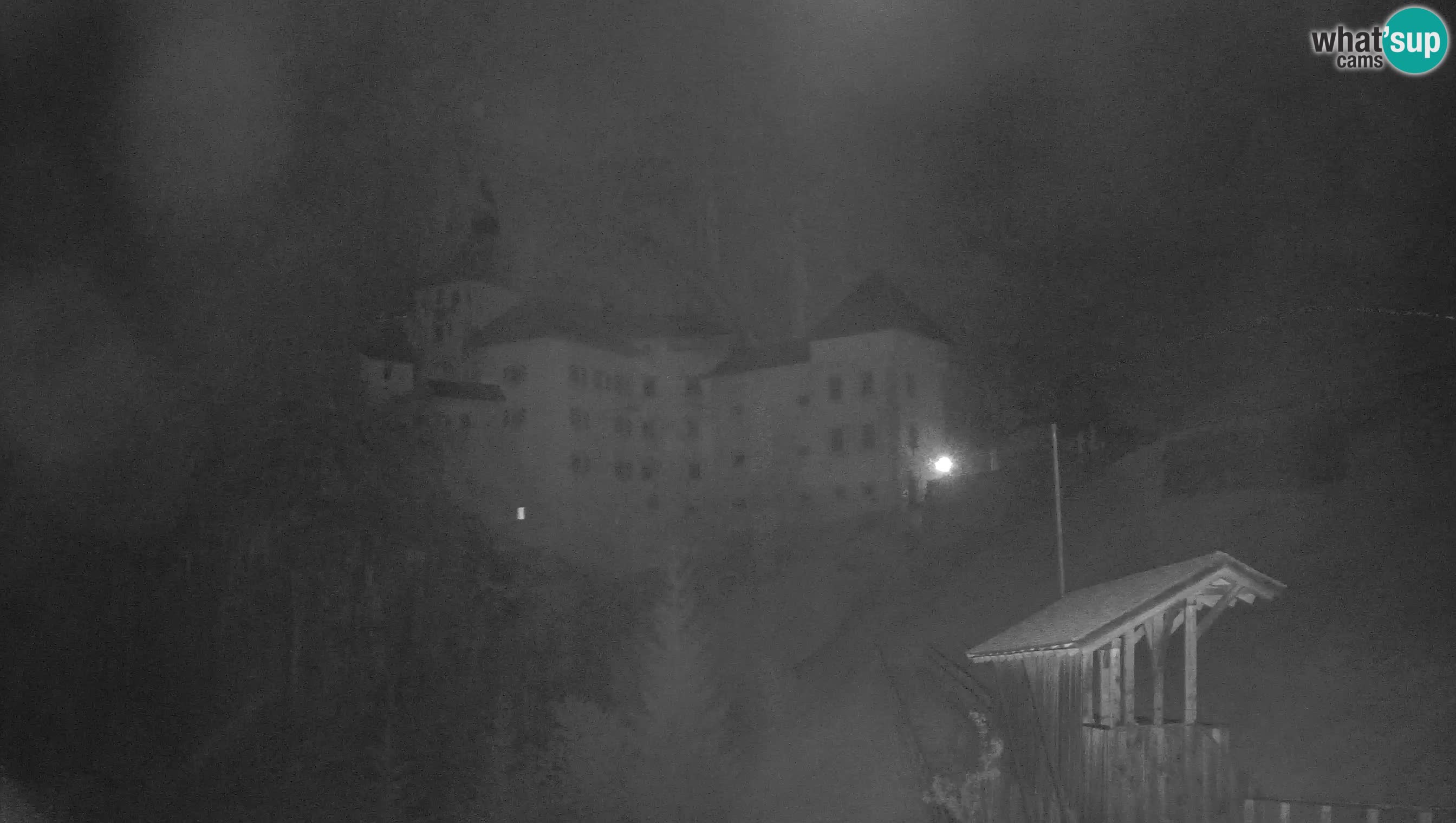 Web kamera Predjamski dvorac – Postojna – Slovenija