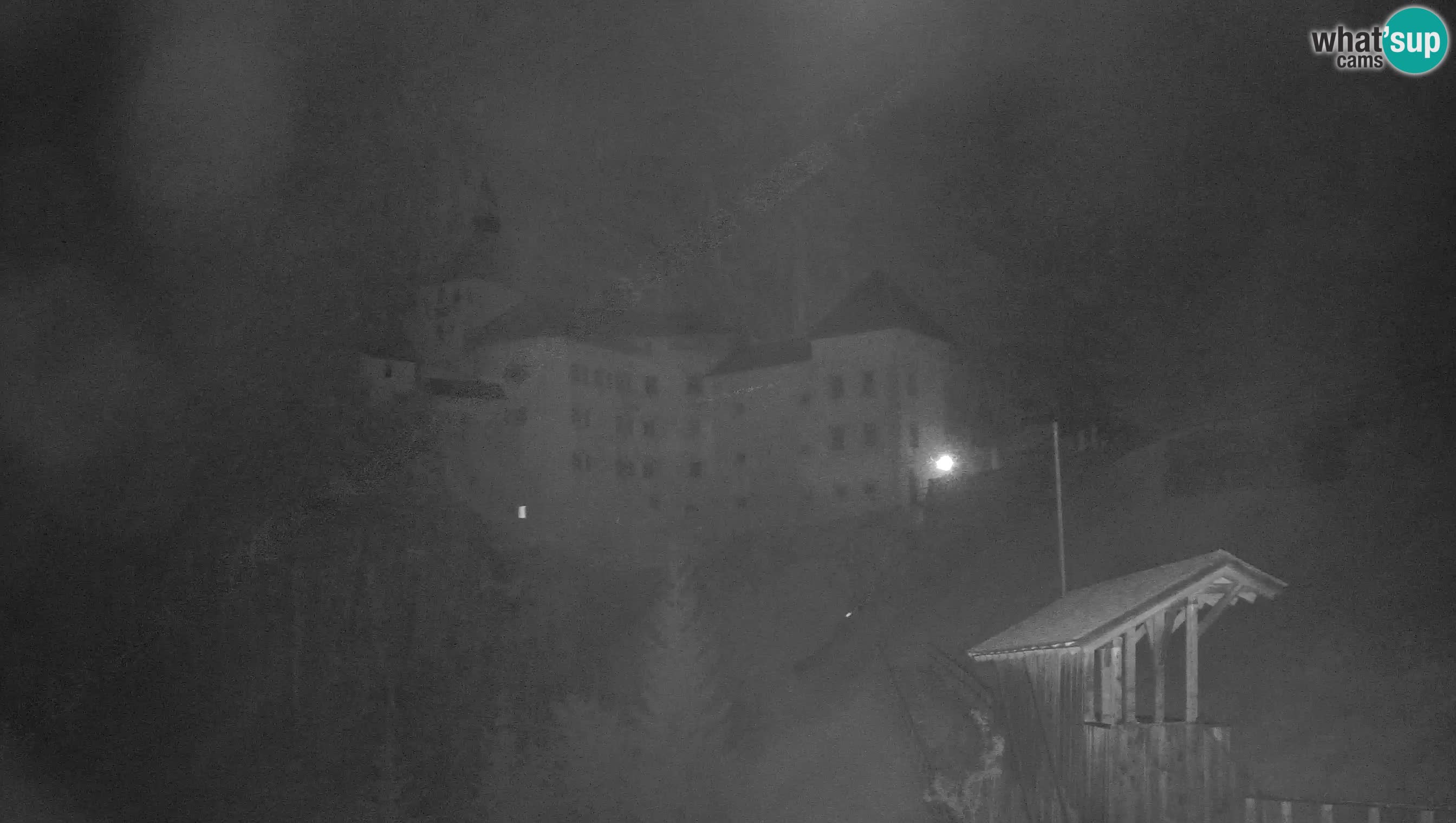 Web kamera Predjamski dvorac – Postojna – Slovenija