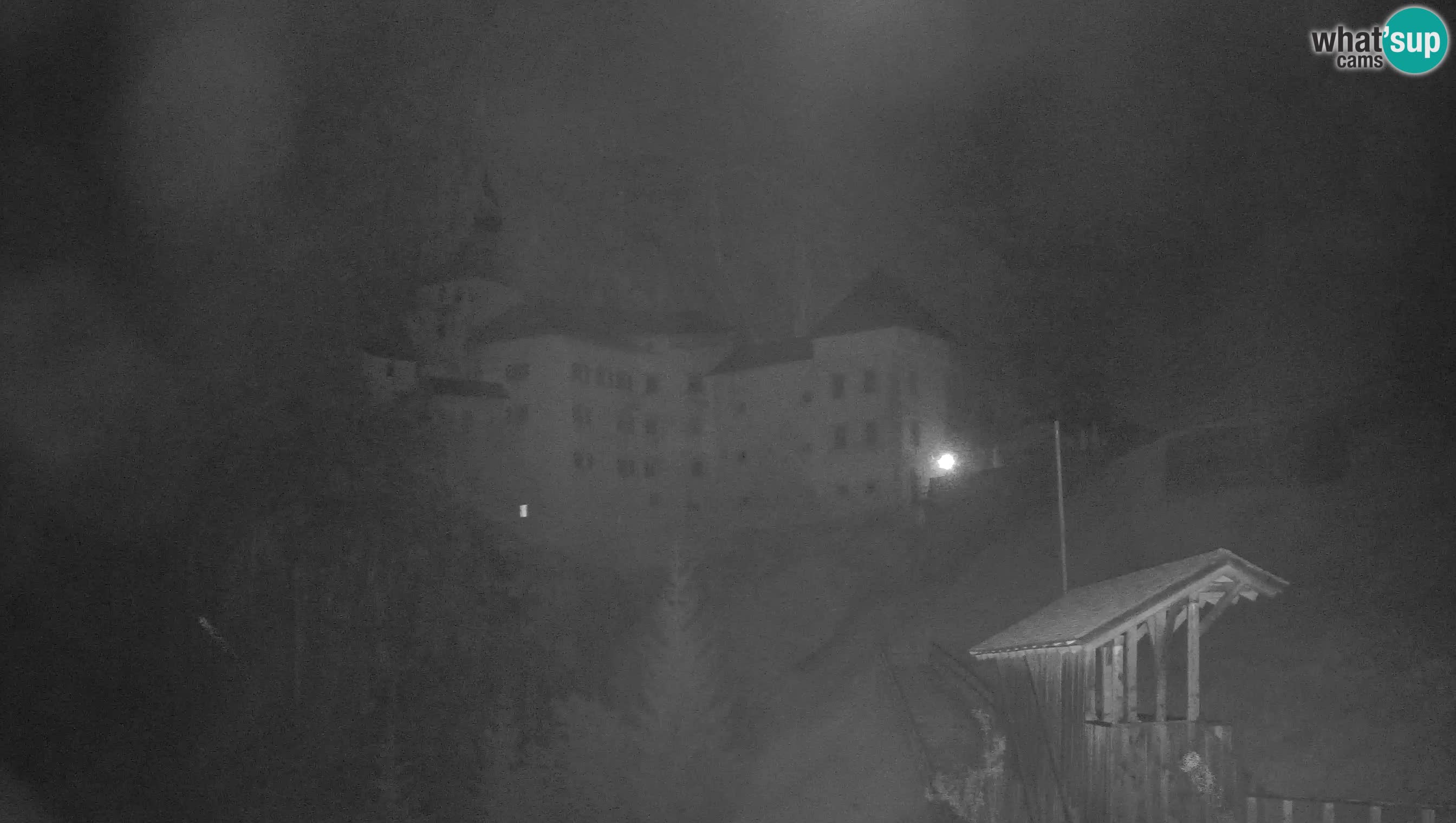 Web kamera Predjamski dvorac – Postojna – Slovenija