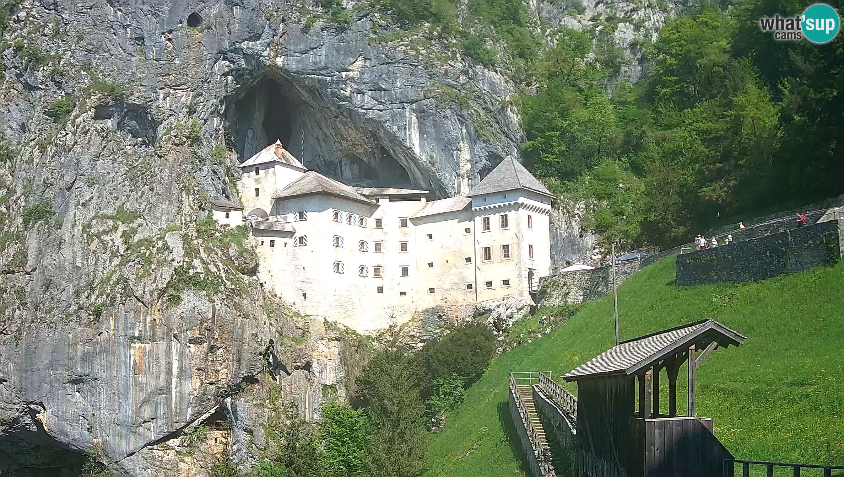 Live Webcam Predjamski grad – Predjama Castle – Postojna – Slovenia