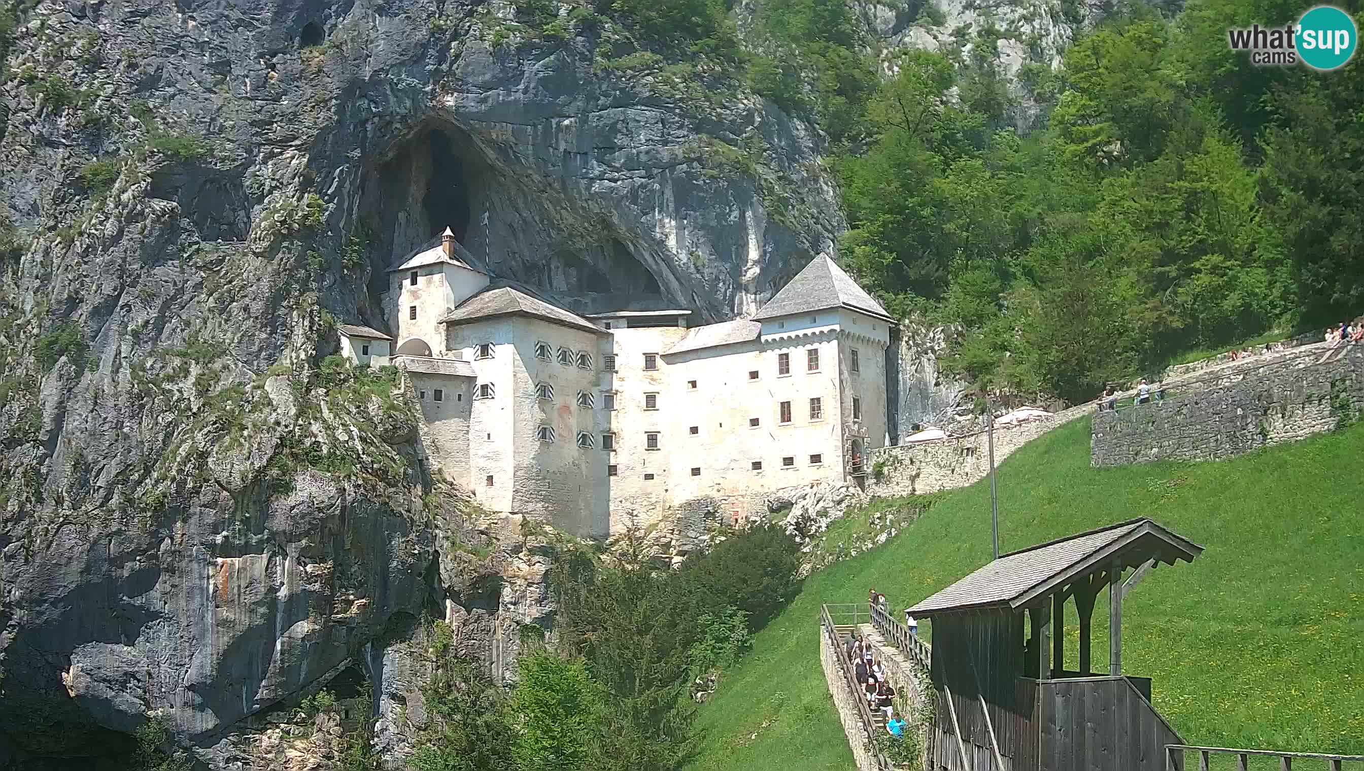 Live Webcam Predjamski grad – Predjama Castle – Postojna – Slovenia