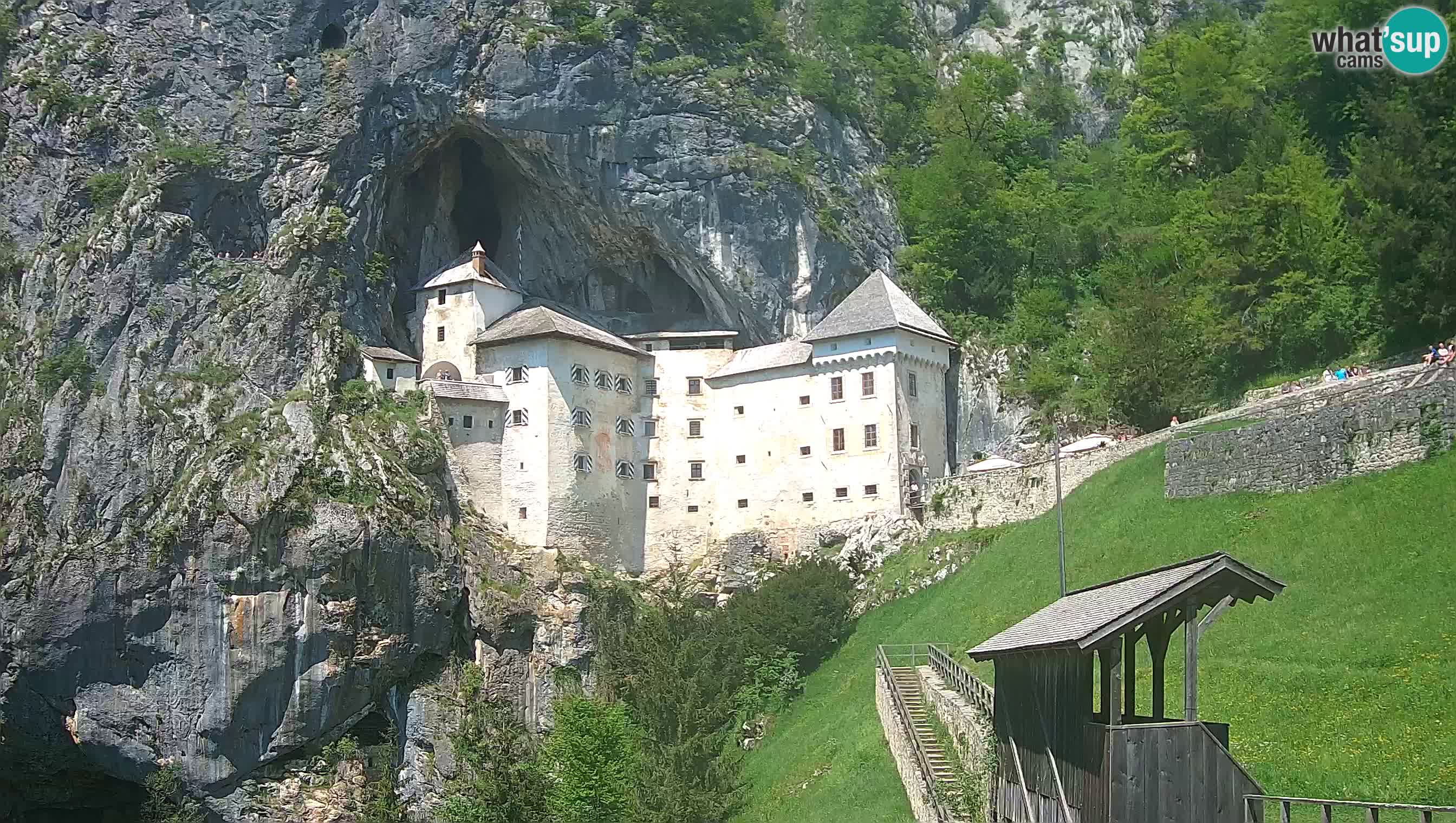 Live Webcam Castello di Predjama – Postumia – Slovenia