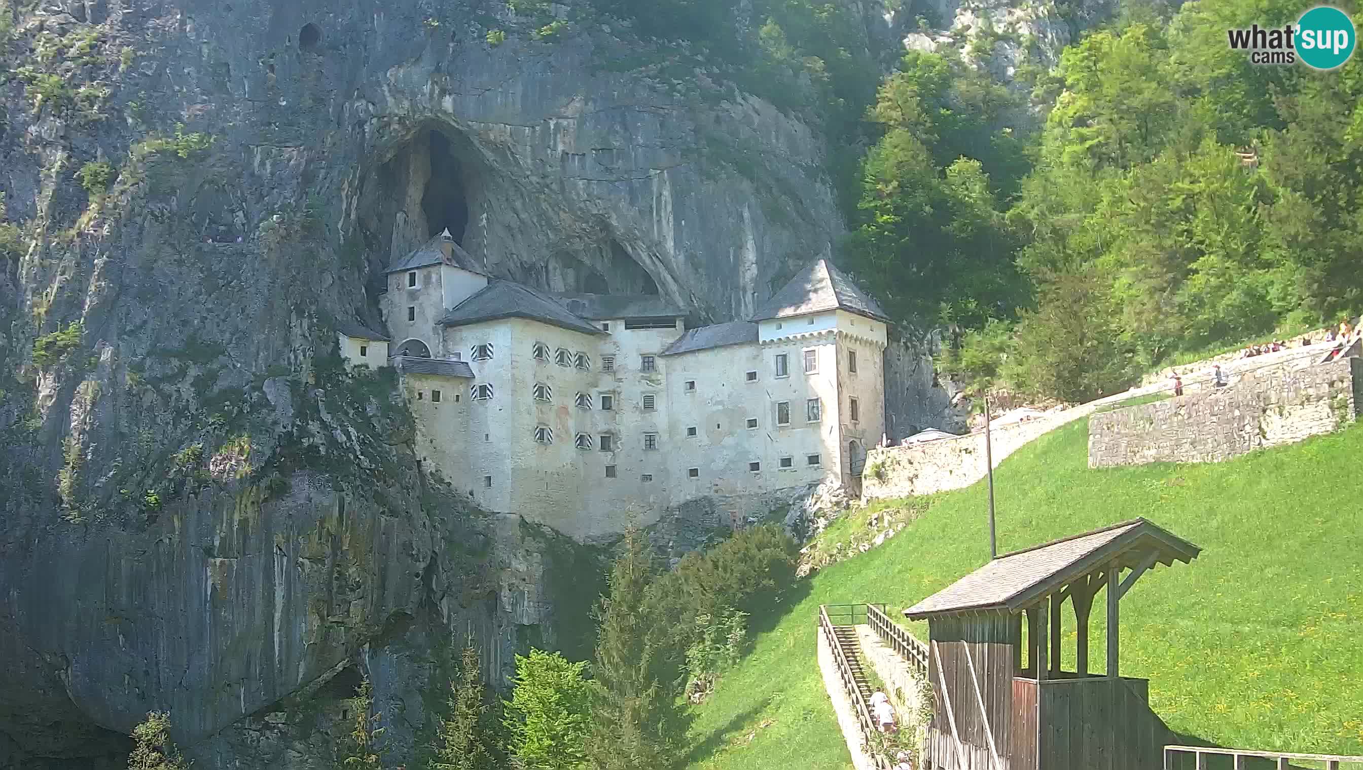 Web kamera Predjamski dvorac – Postojna – Slovenija