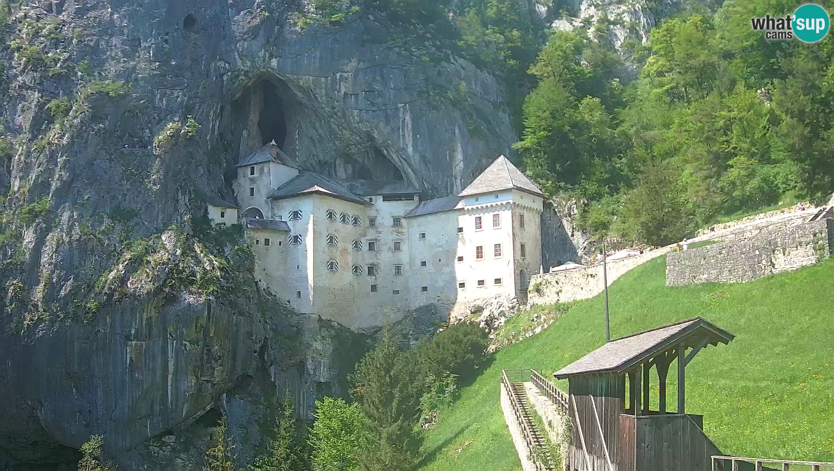 Camera en vivo Castillo de Predjama – Postojna – Eslovenia