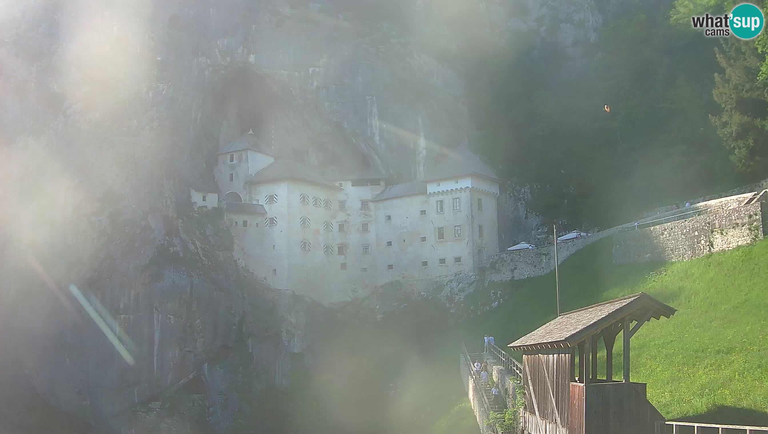 Live Webcam Höhlenburg Predjama – Postojna – Slowenien
