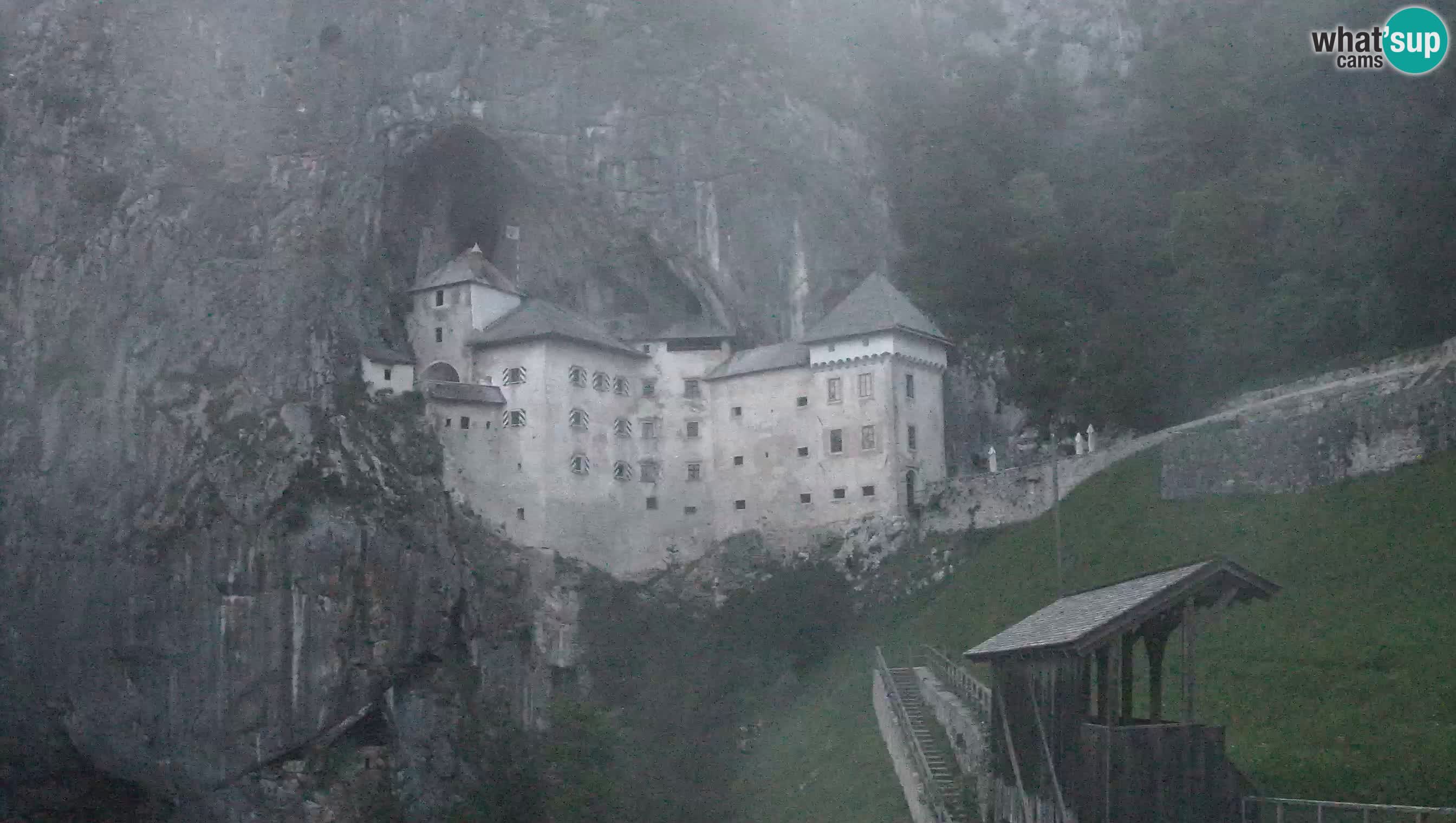 Live Webcam Castello di Predjama – Postumia – Slovenia