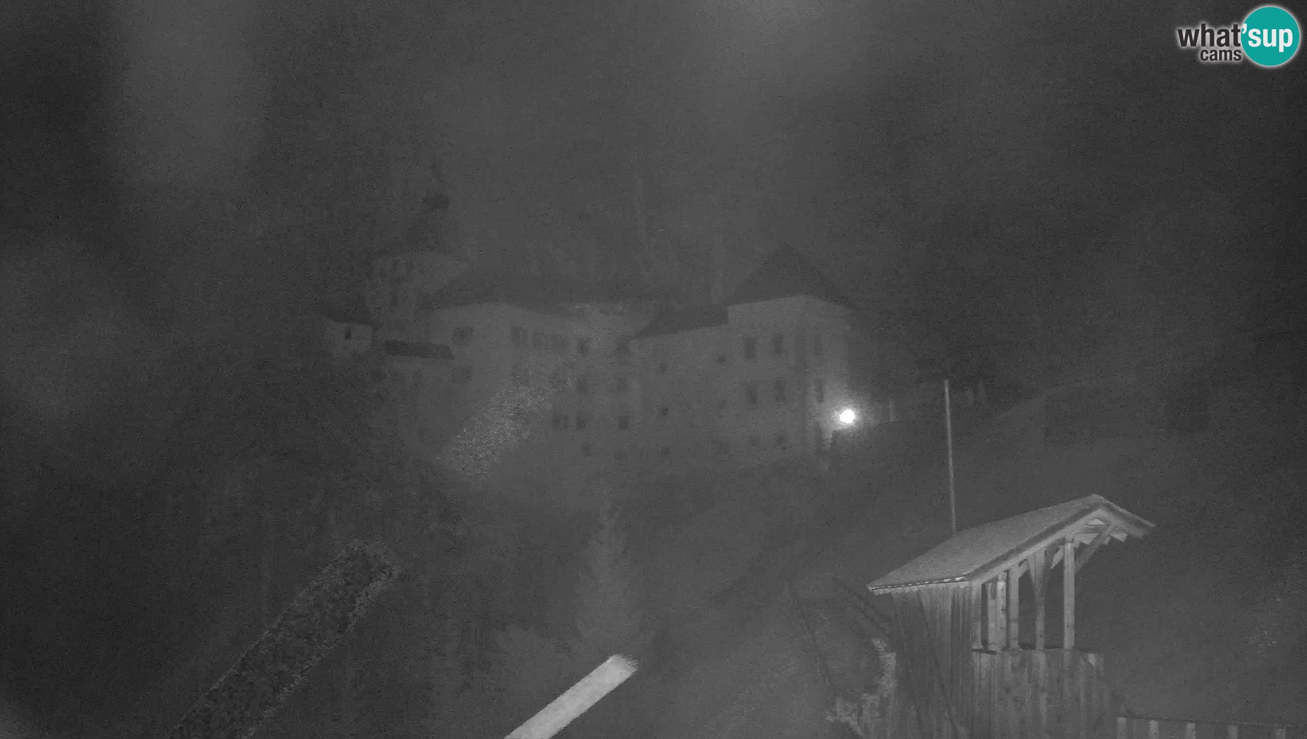 Web kamera Predjamski dvorac – Postojna – Slovenija