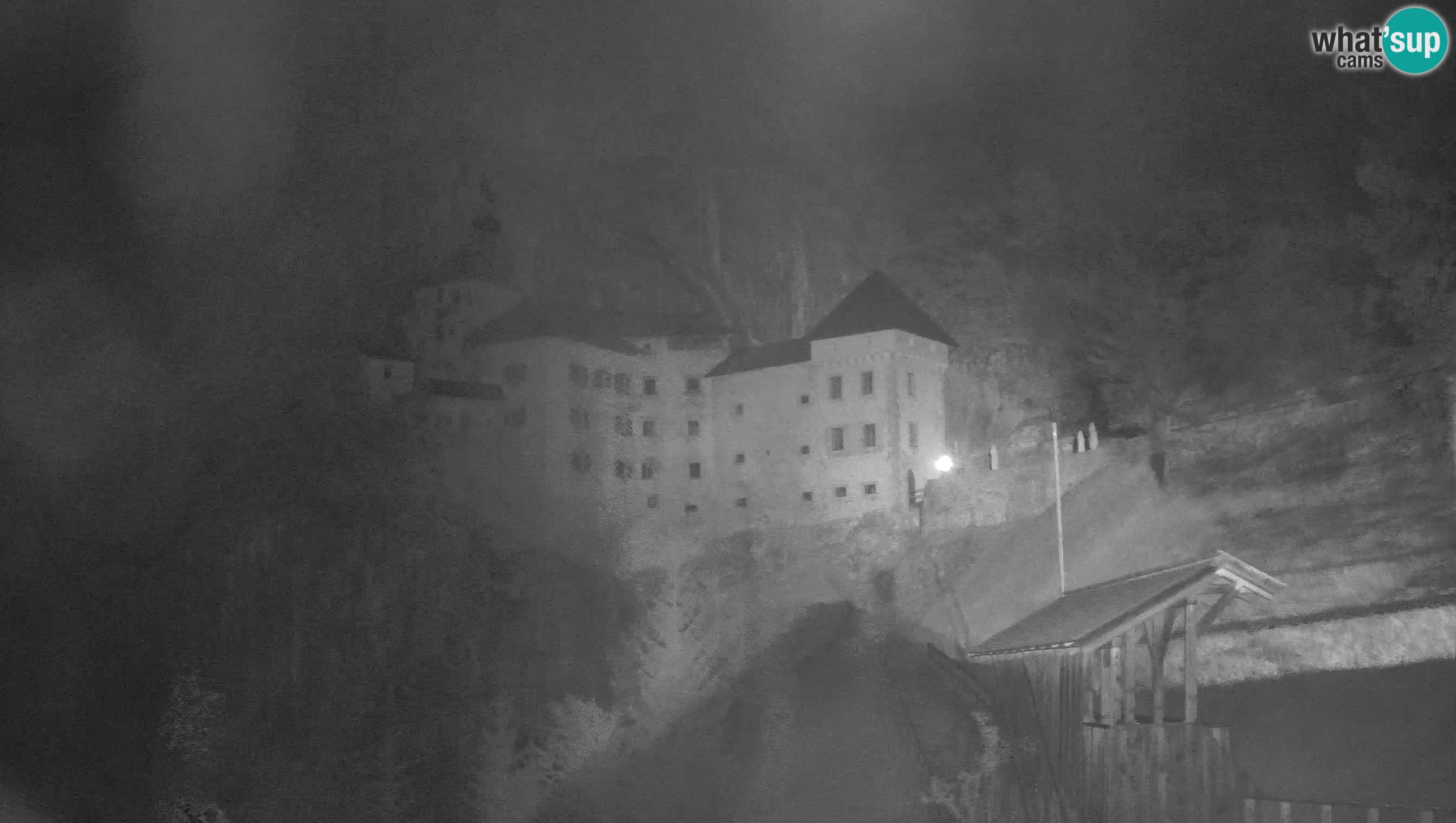 Live Webcam Höhlenburg Predjama – Postojna – Slowenien