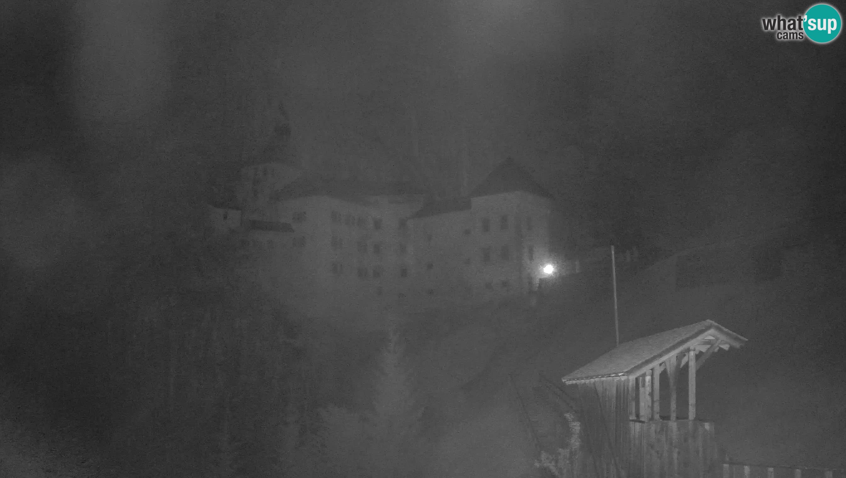 Live Webcam Grad Predjama – Château de Predjama – Postojna – Slovénie