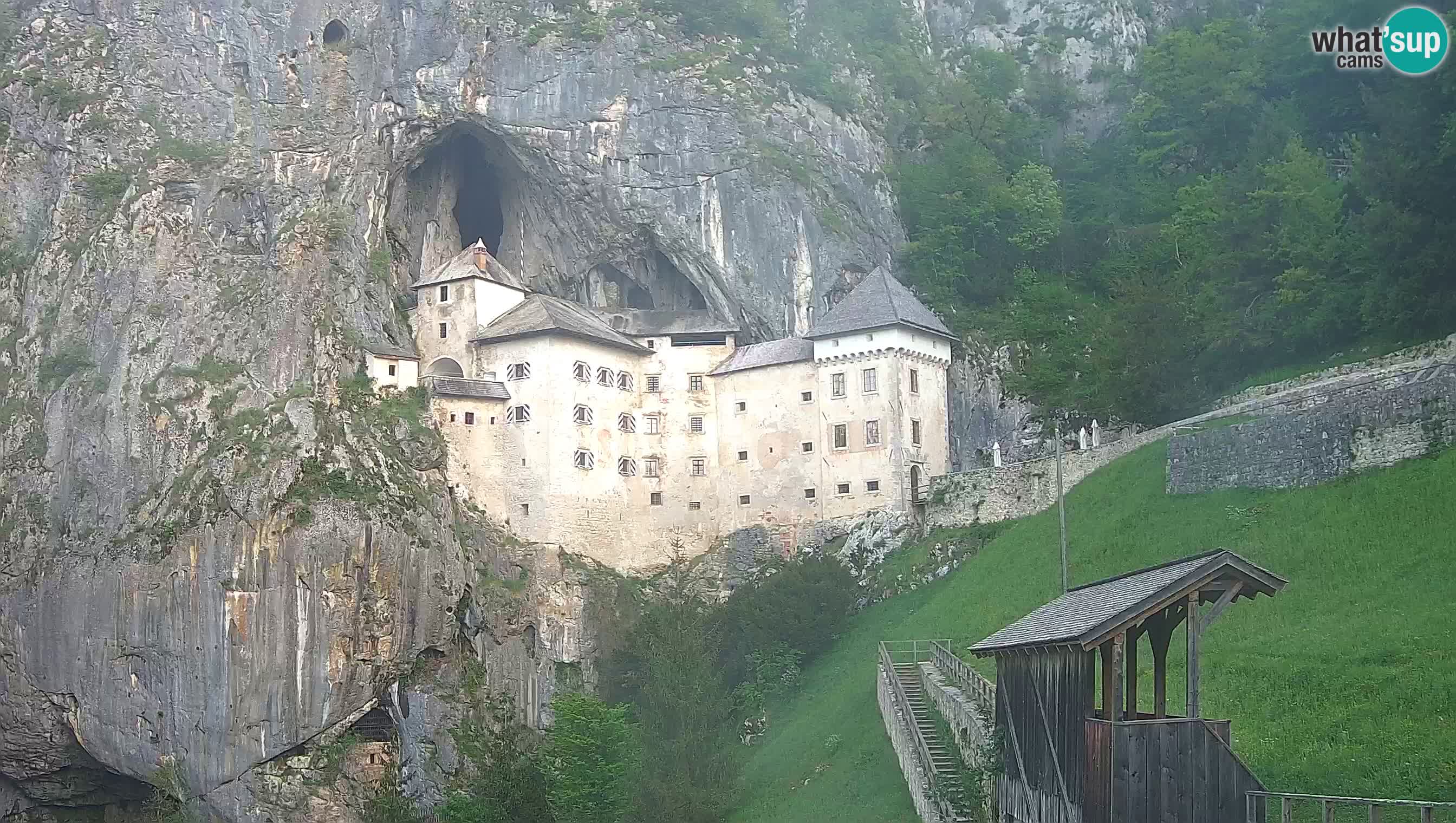 Camera en vivo Castillo de Predjama – Postojna – Eslovenia
