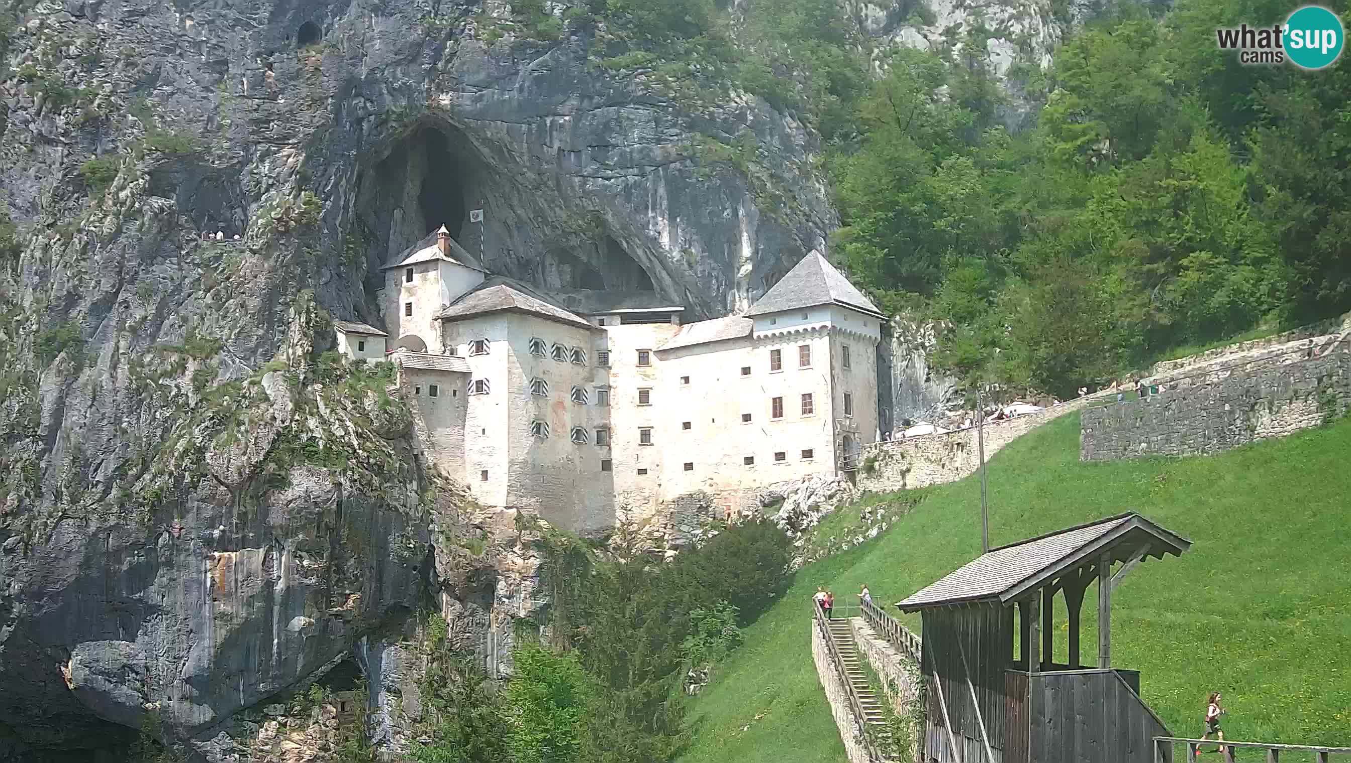 Live Webcam Castello di Predjama – Postumia – Slovenia