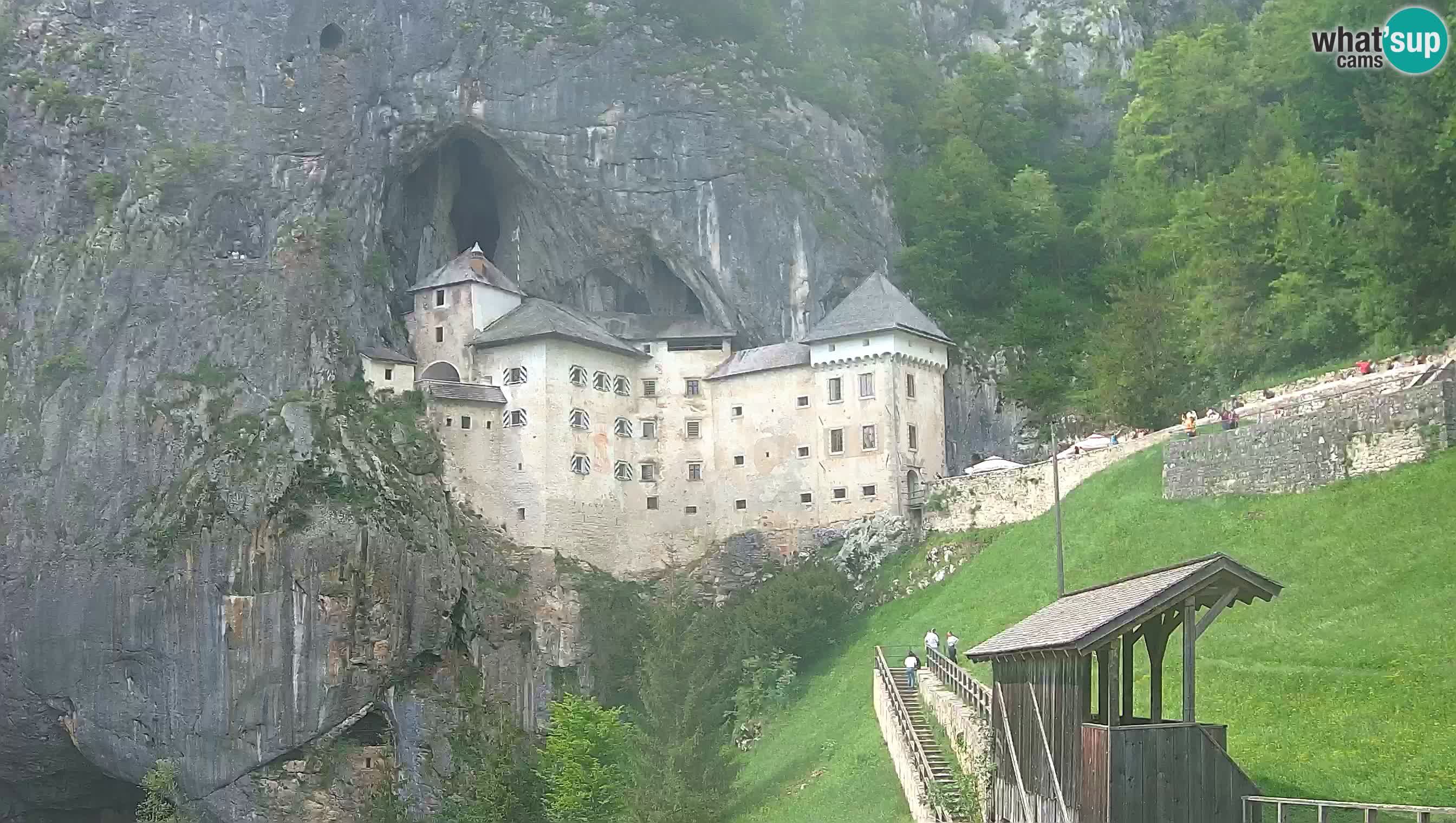 Live Webcam Predjamski grad – Predjama Castle – Postojna – Slovenia