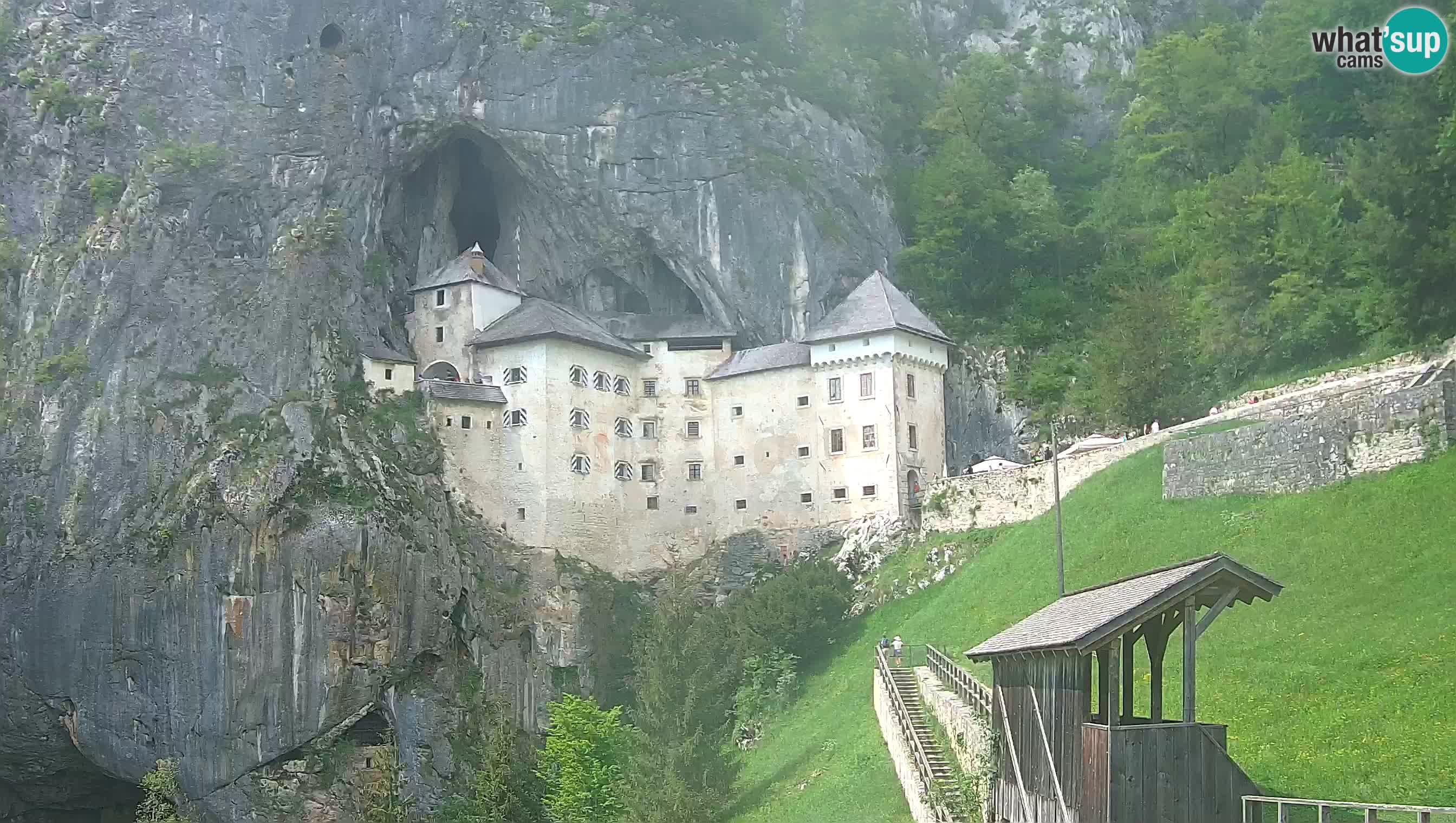 Live Webcam Predjamski grad – Predjama Castle – Postojna – Slovenia