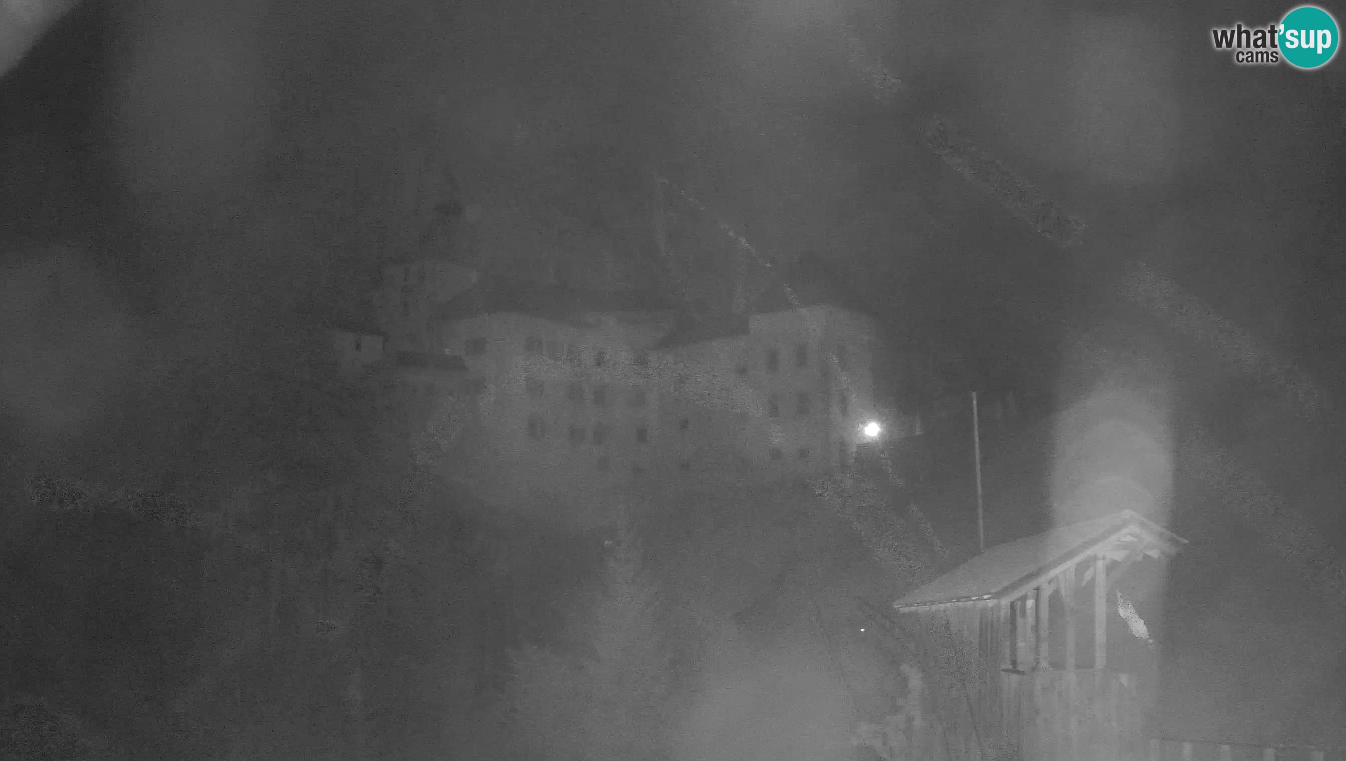 Live Webcam Grad Predjama – Château de Predjama – Postojna – Slovénie