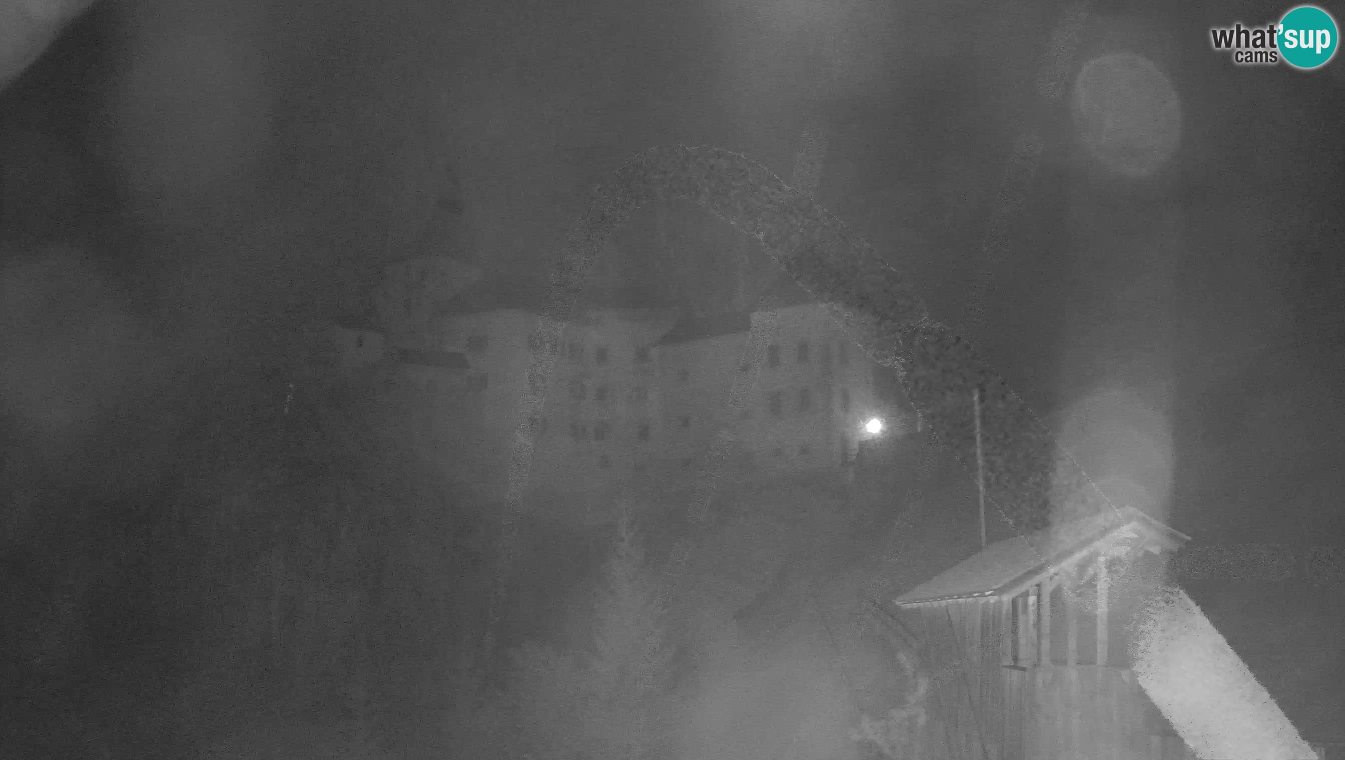 Live Webcam Grad Predjama – Château de Predjama – Postojna – Slovénie