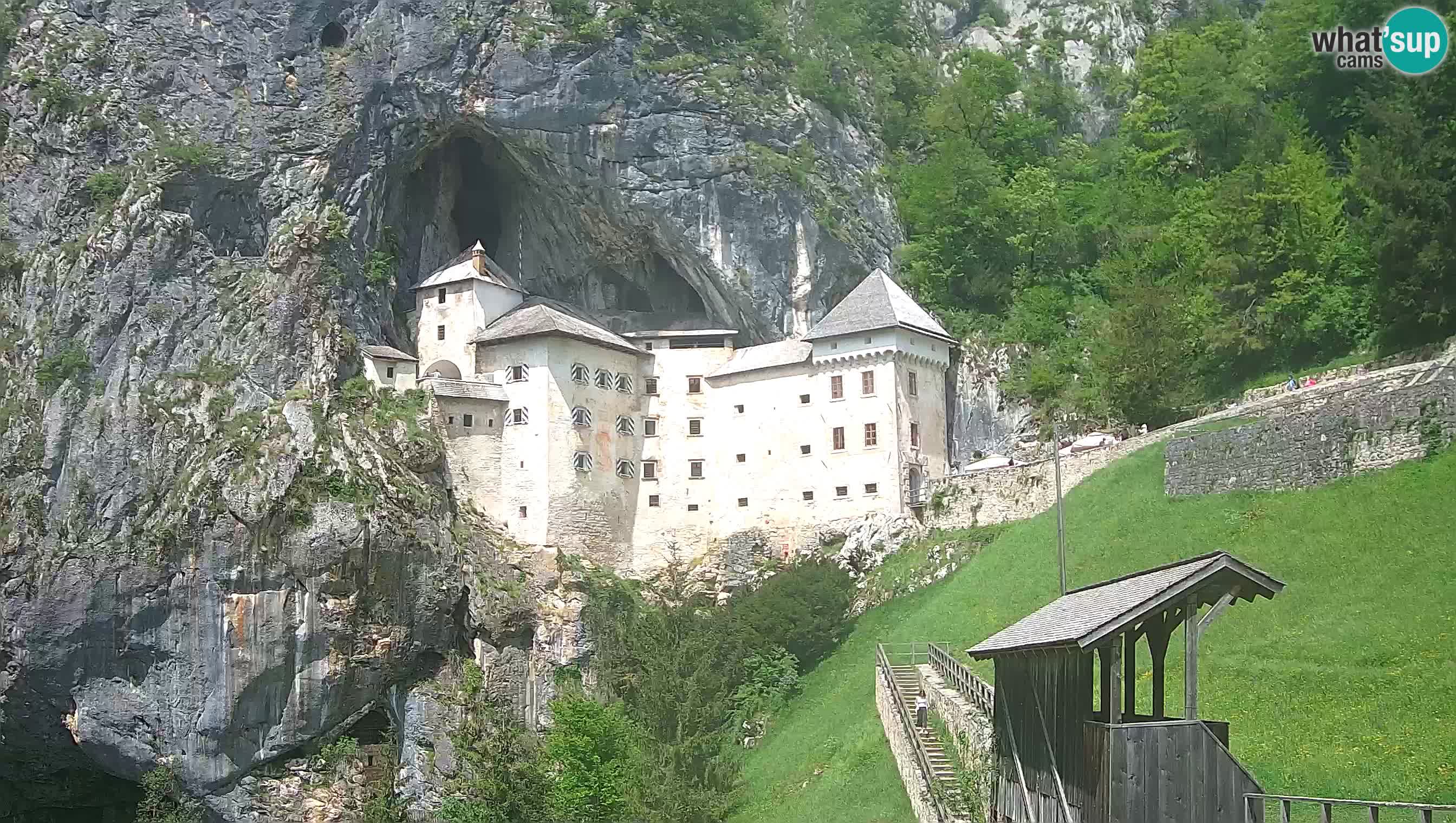 Live Webcam Castello di Predjama – Postumia – Slovenia