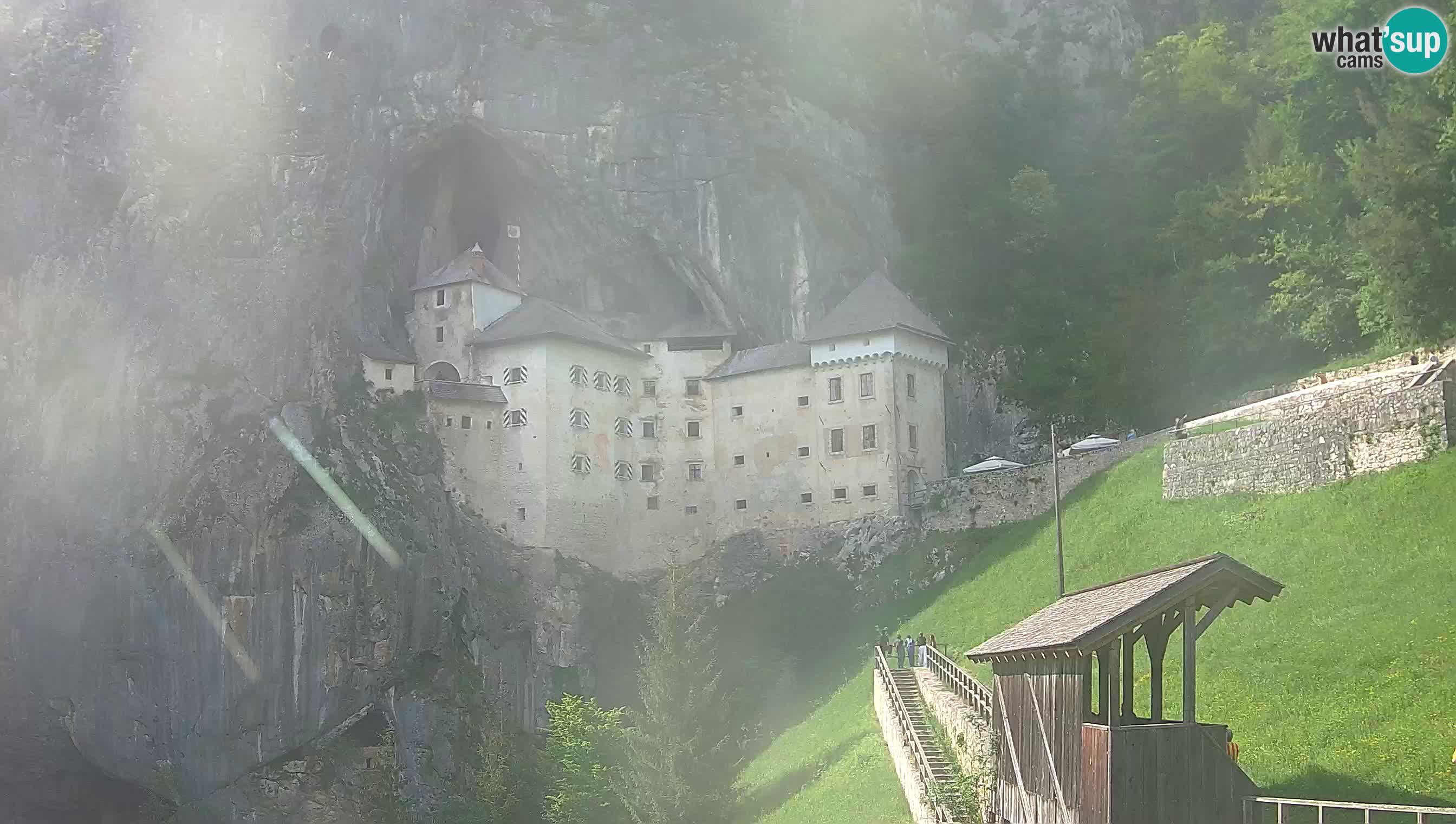 Camera en vivo Castillo de Predjama – Postojna – Eslovenia