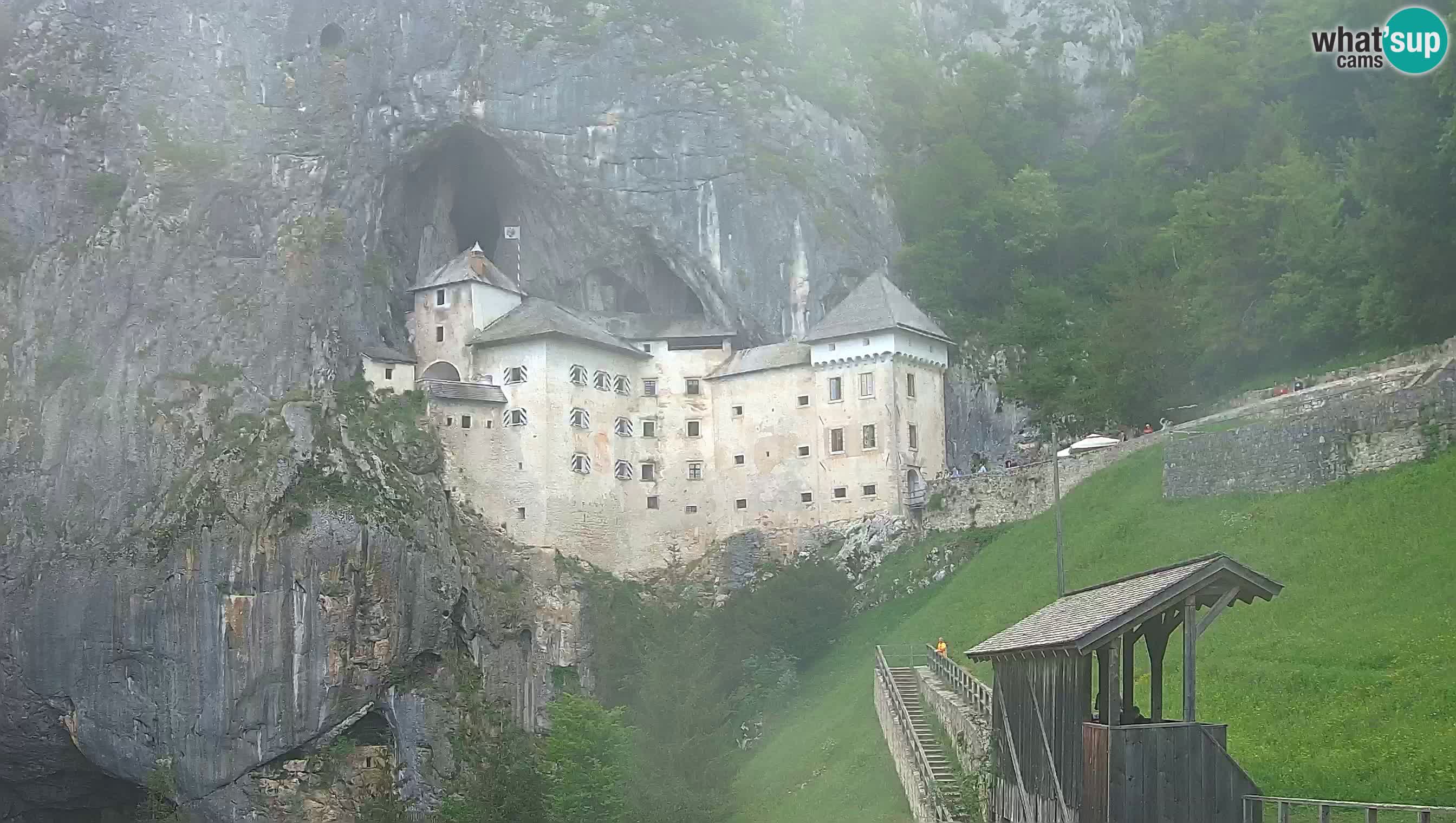 Live Webcam Castello di Predjama – Postumia – Slovenia