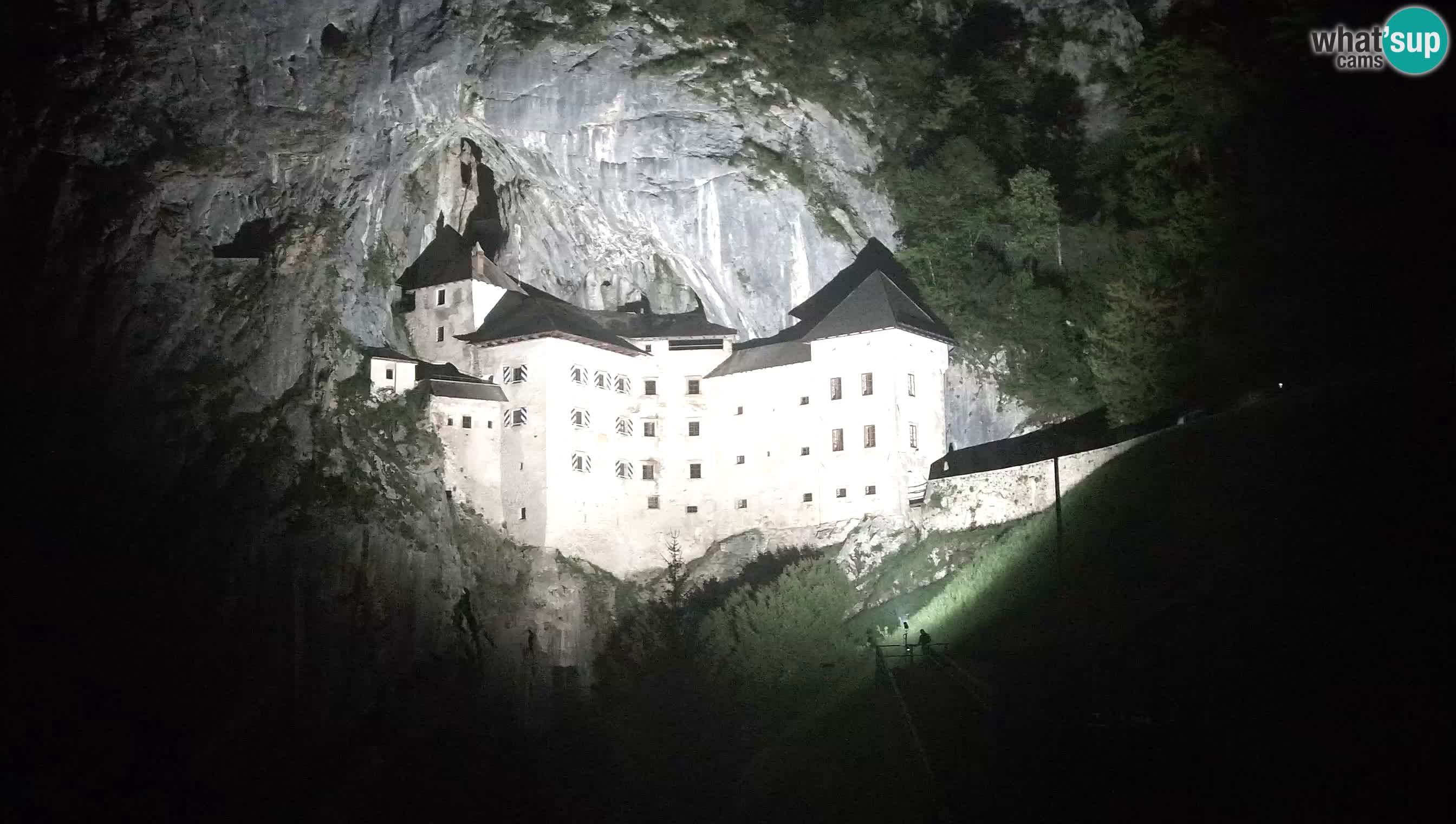 Live Webcam Höhlenburg Predjama – Postojna – Slowenien