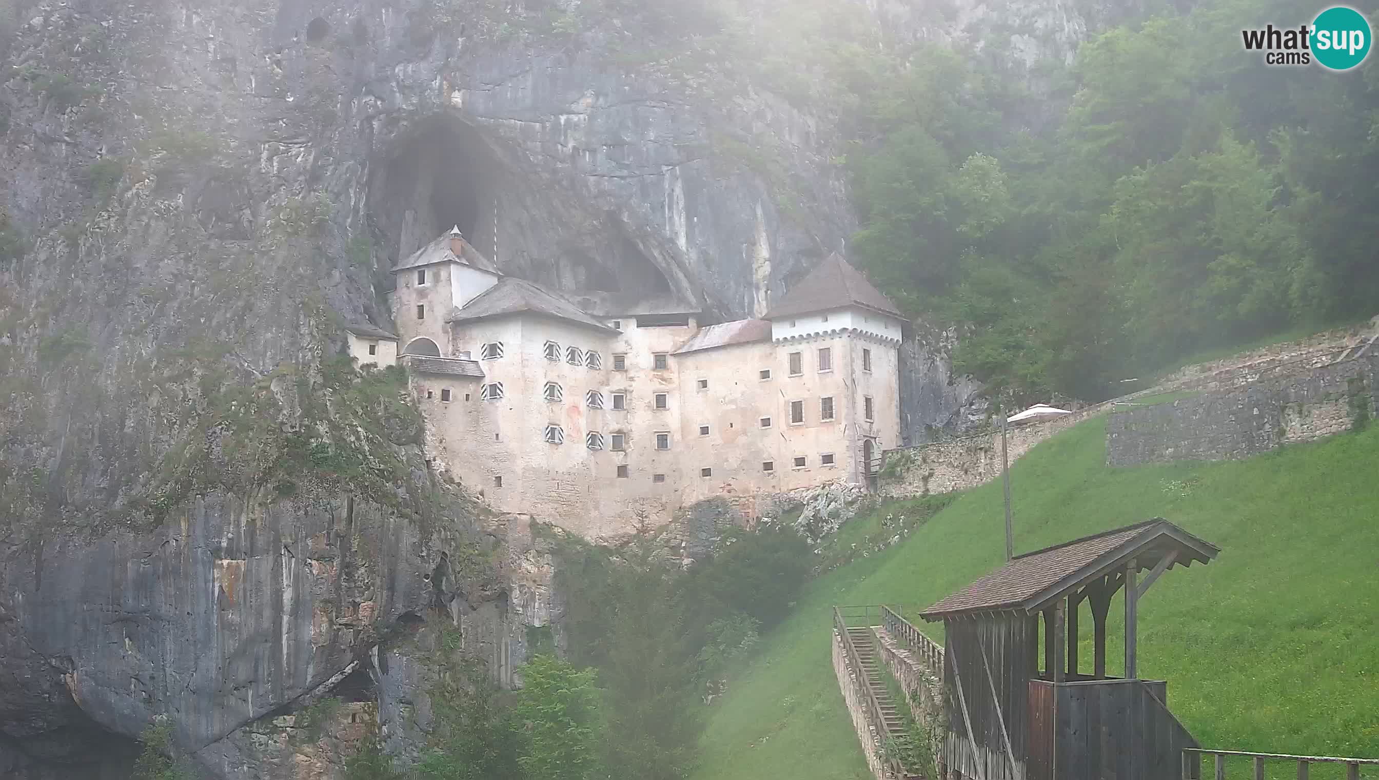 Camera en vivo Castillo de Predjama – Postojna – Eslovenia
