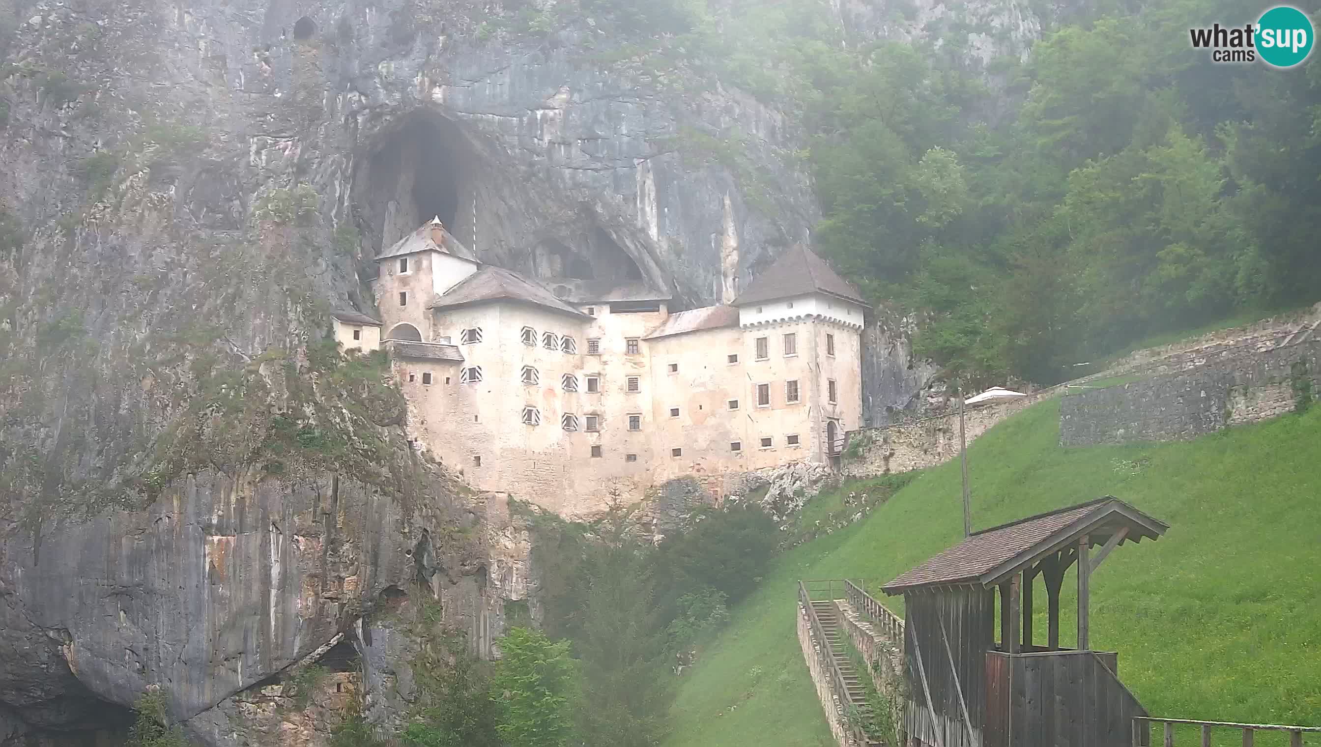 Castillo de Predjama