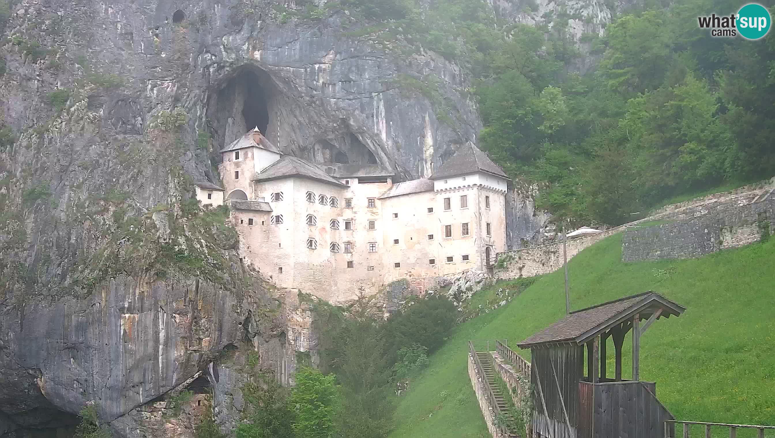 Camera en vivo Castillo de Predjama – Postojna – Eslovenia