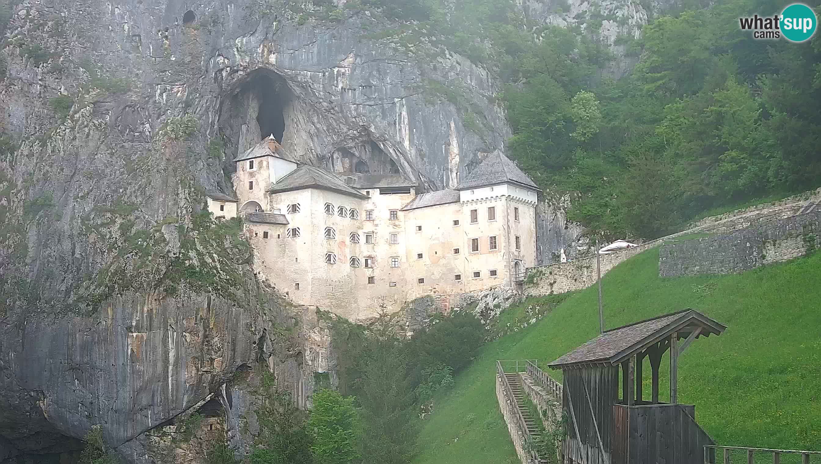 Camera en vivo Castillo de Predjama – Postojna – Eslovenia
