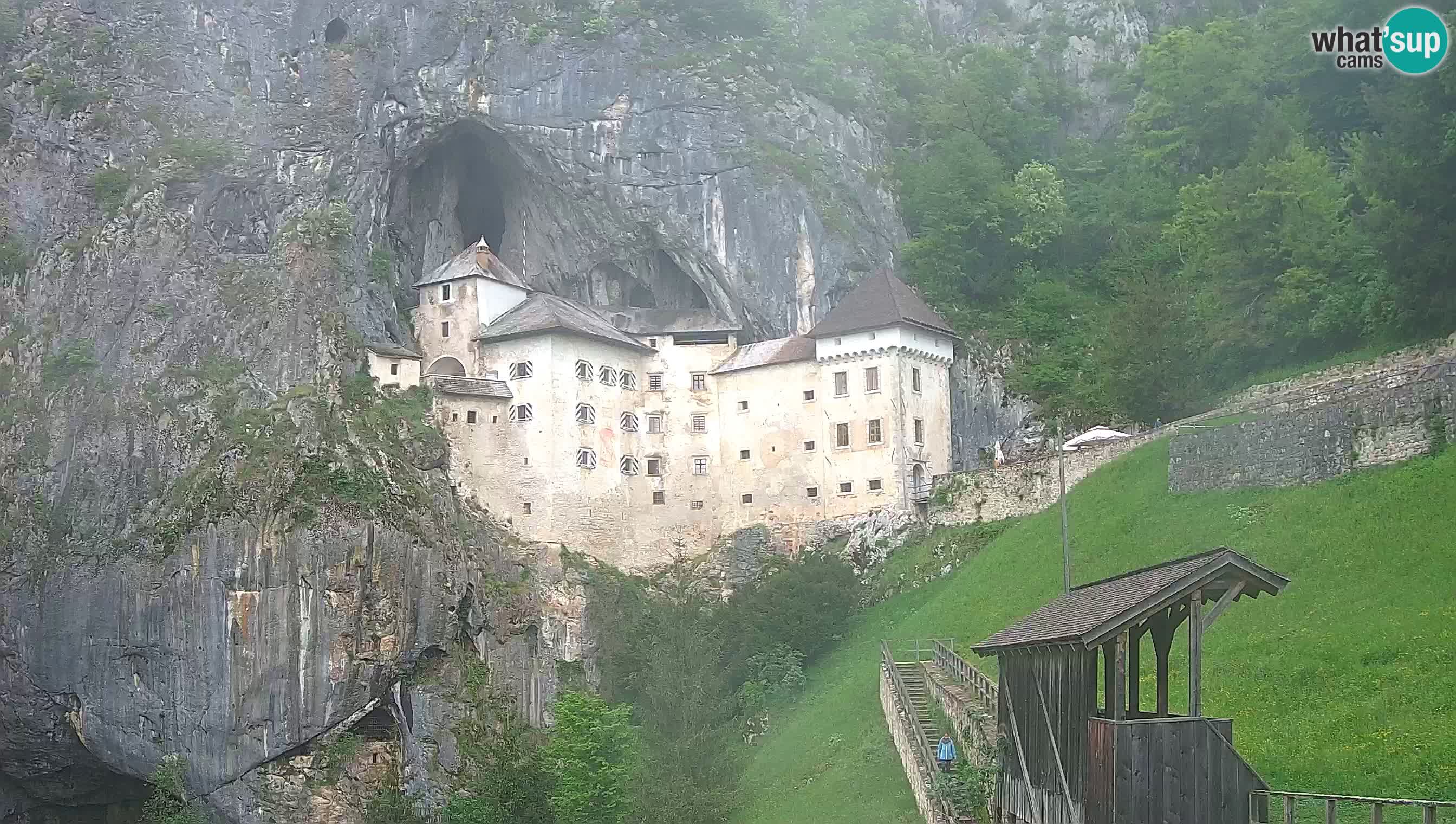 Live Webcam Höhlenburg Predjama – Postojna – Slowenien