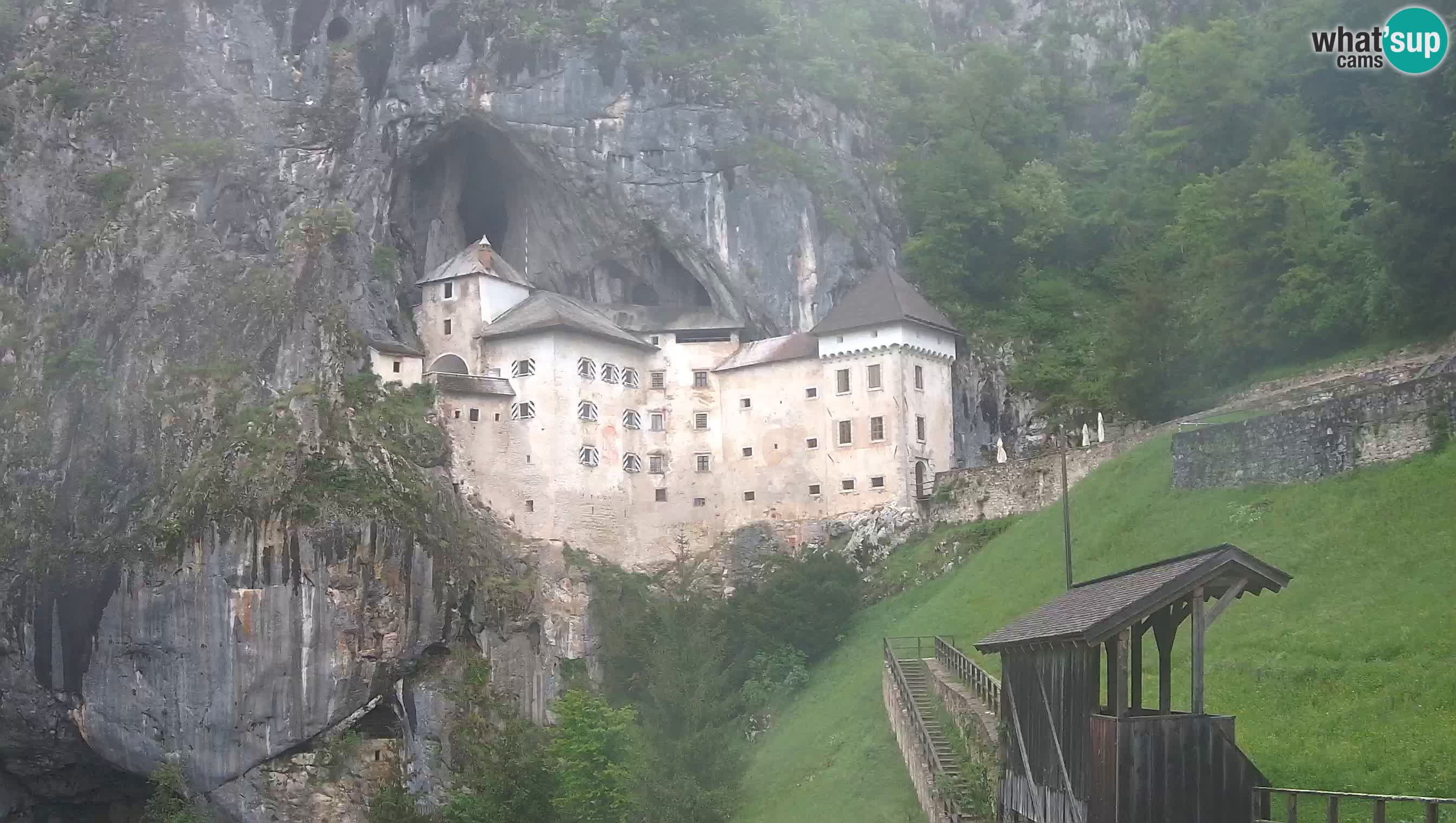 Live Webcam Predjamski grad – Predjama Castle – Postojna – Slovenia