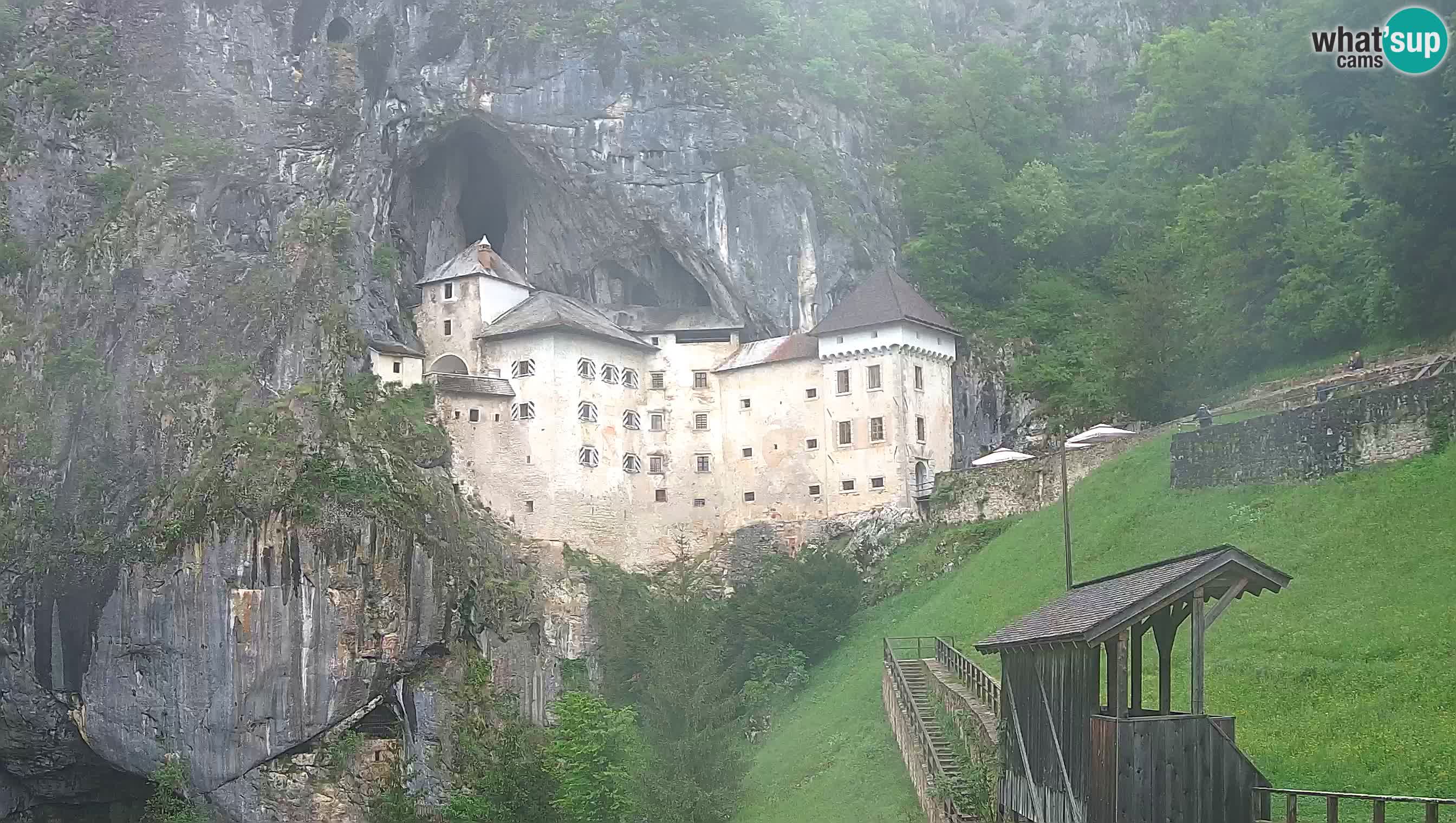 Camera en vivo Castillo de Predjama – Postojna – Eslovenia