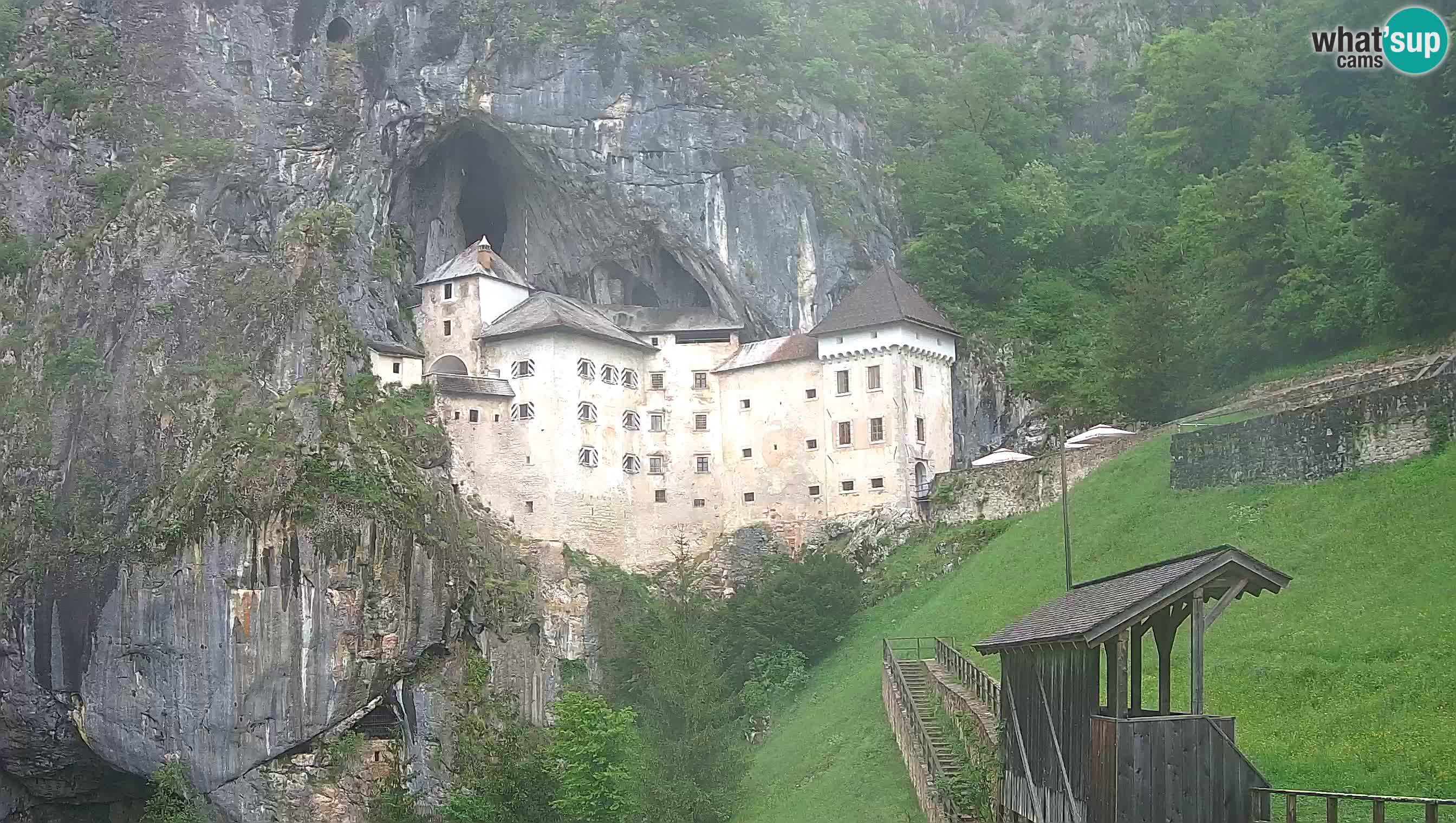 Live Webcam Predjamski grad – Predjama Castle – Postojna – Slovenia