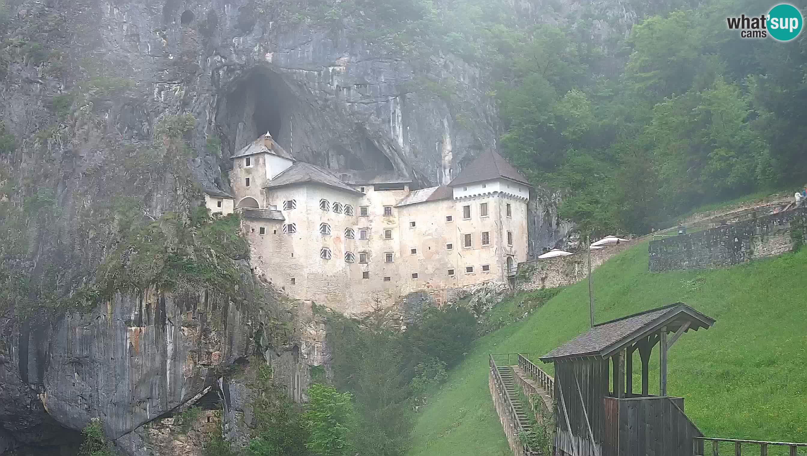 Camera en vivo Castillo de Predjama – Postojna – Eslovenia