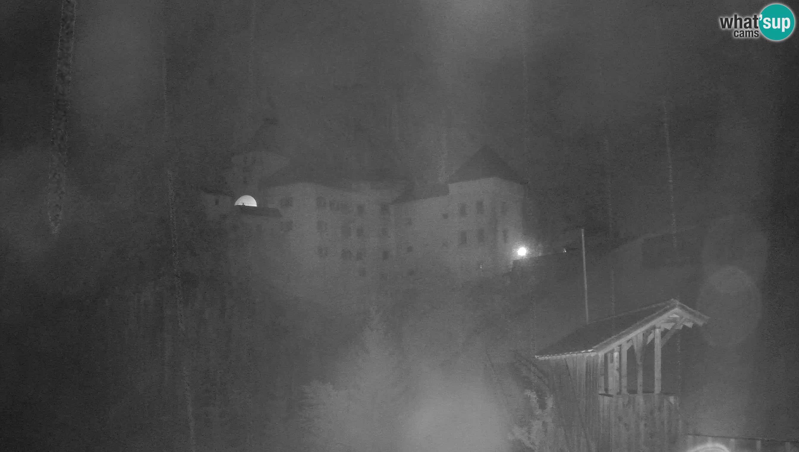 Live Webcam Castello di Predjama – Postumia – Slovenia