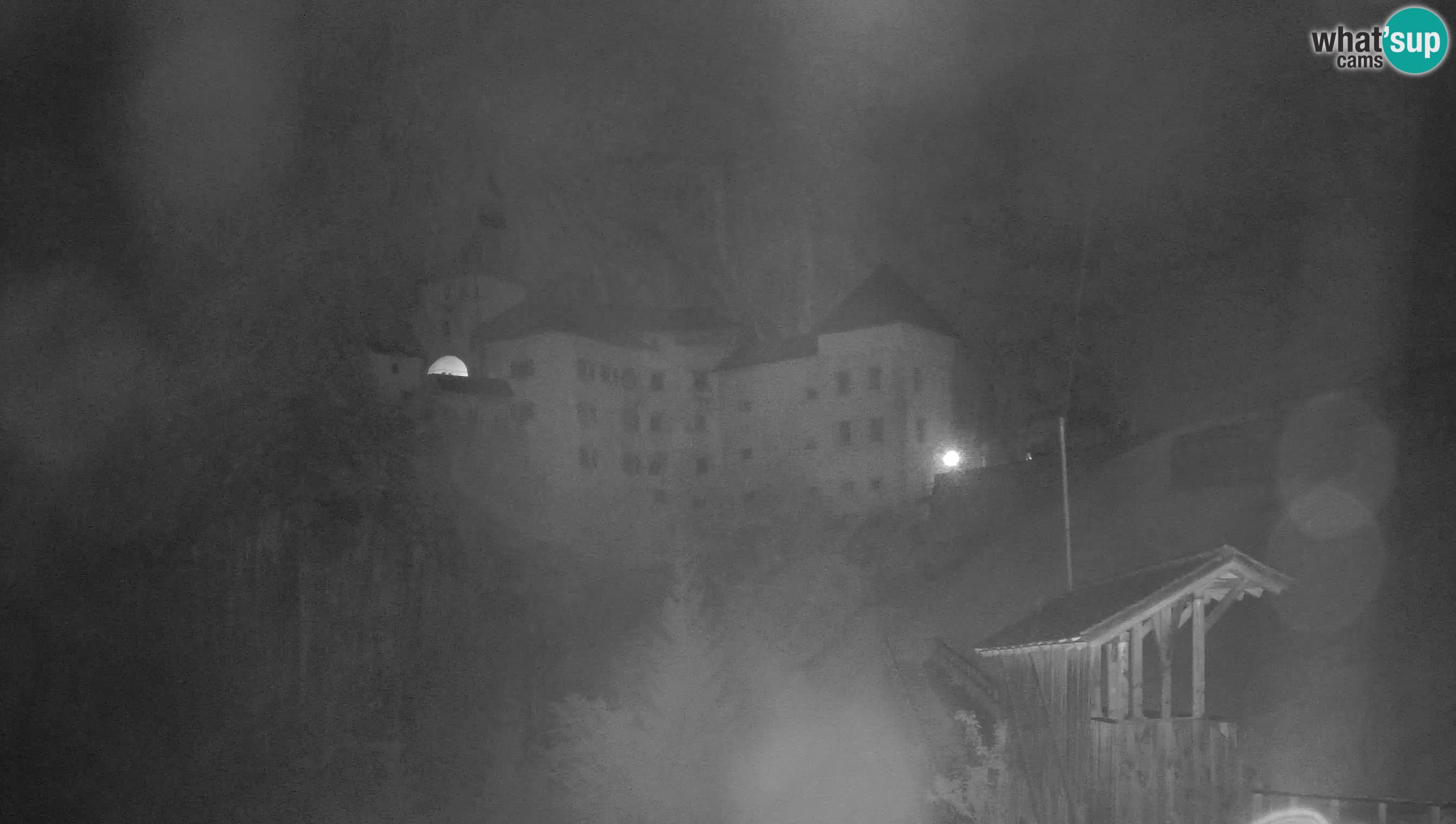 Live Webcam Predjamski grad – Predjama Castle – Postojna – Slovenia