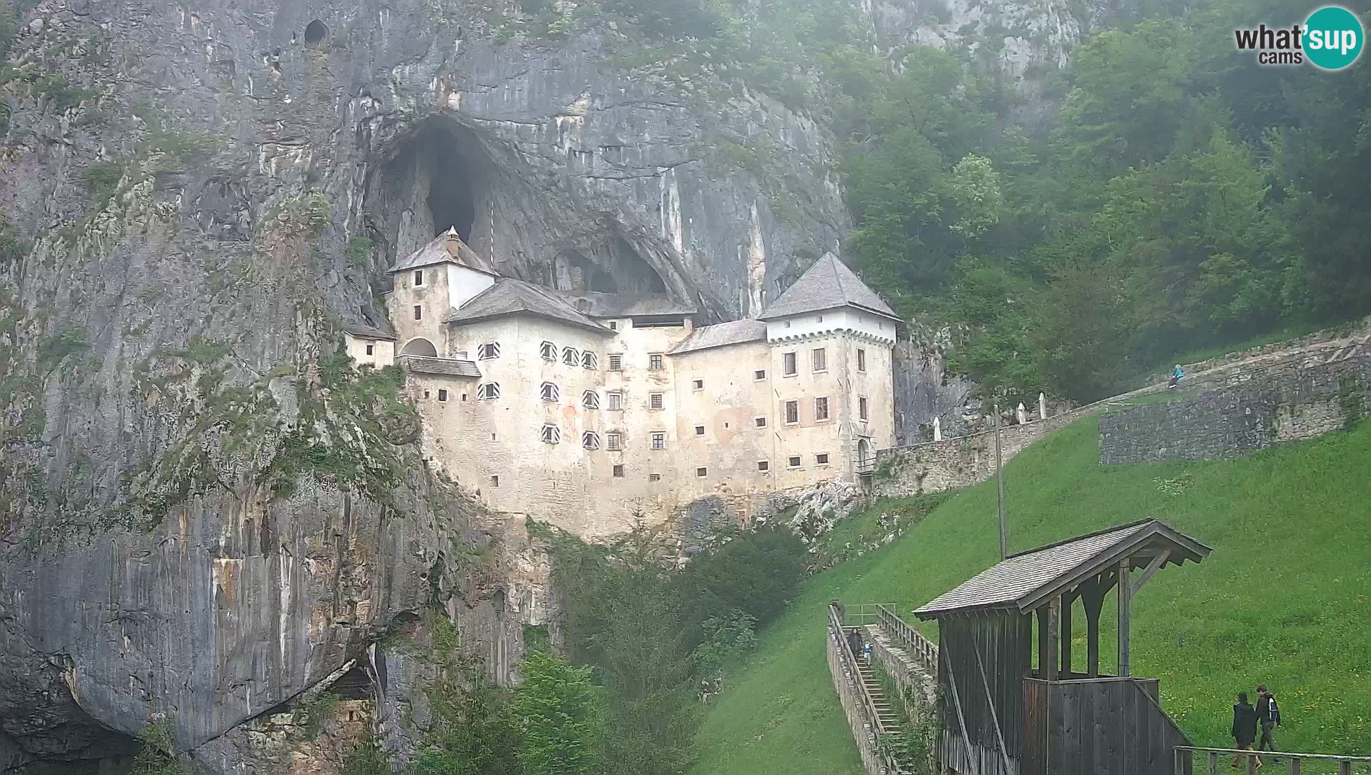 Live Webcam Castello di Predjama – Postumia – Slovenia
