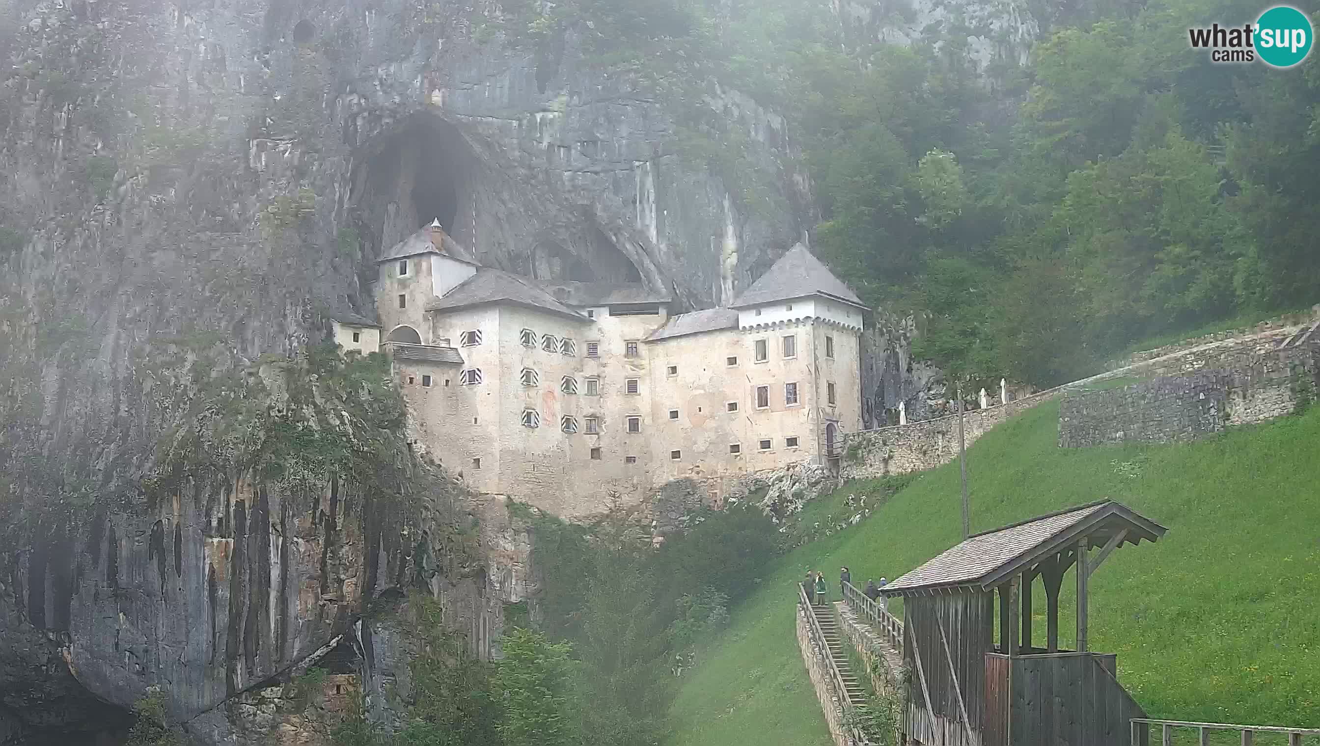 Live Webcam Predjamski grad – Predjama Castle – Postojna – Slovenia