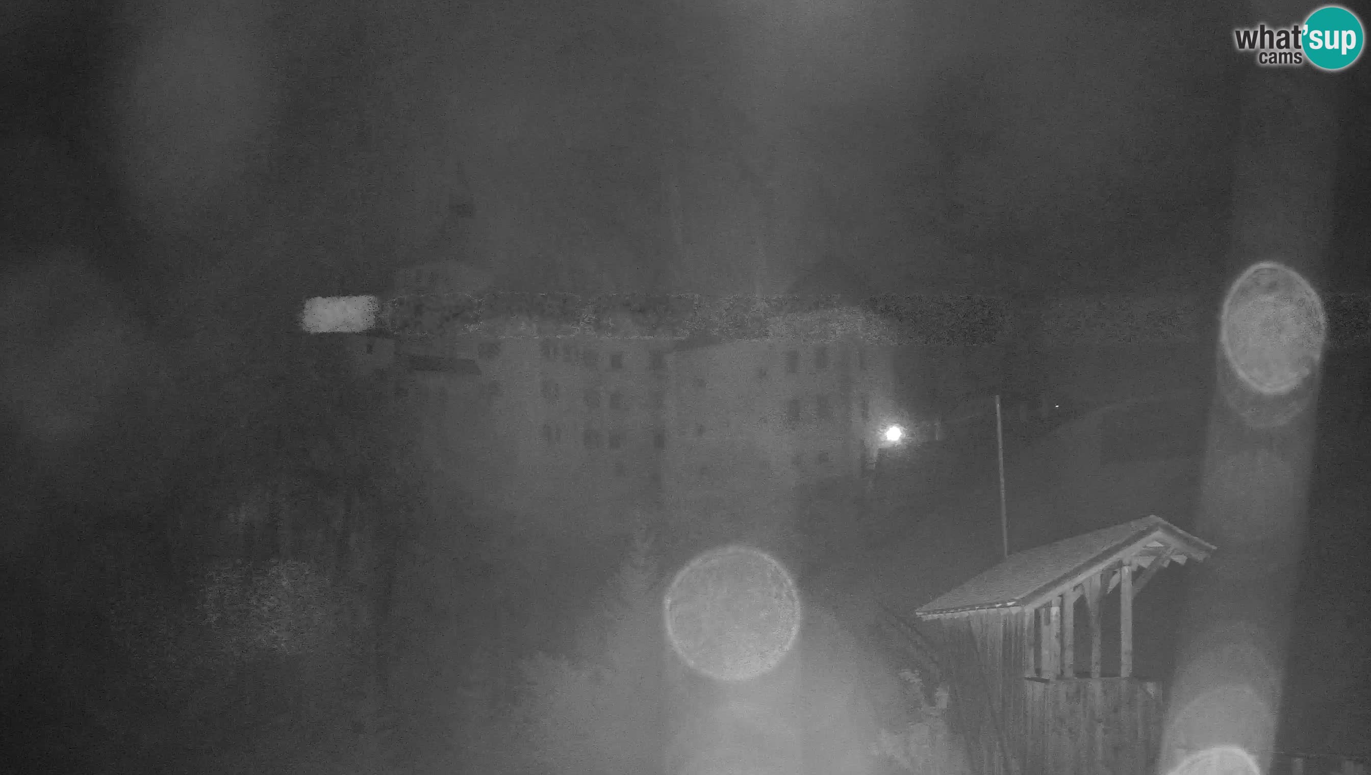 Live Webcam Grad Predjama – Château de Predjama – Postojna – Slovénie