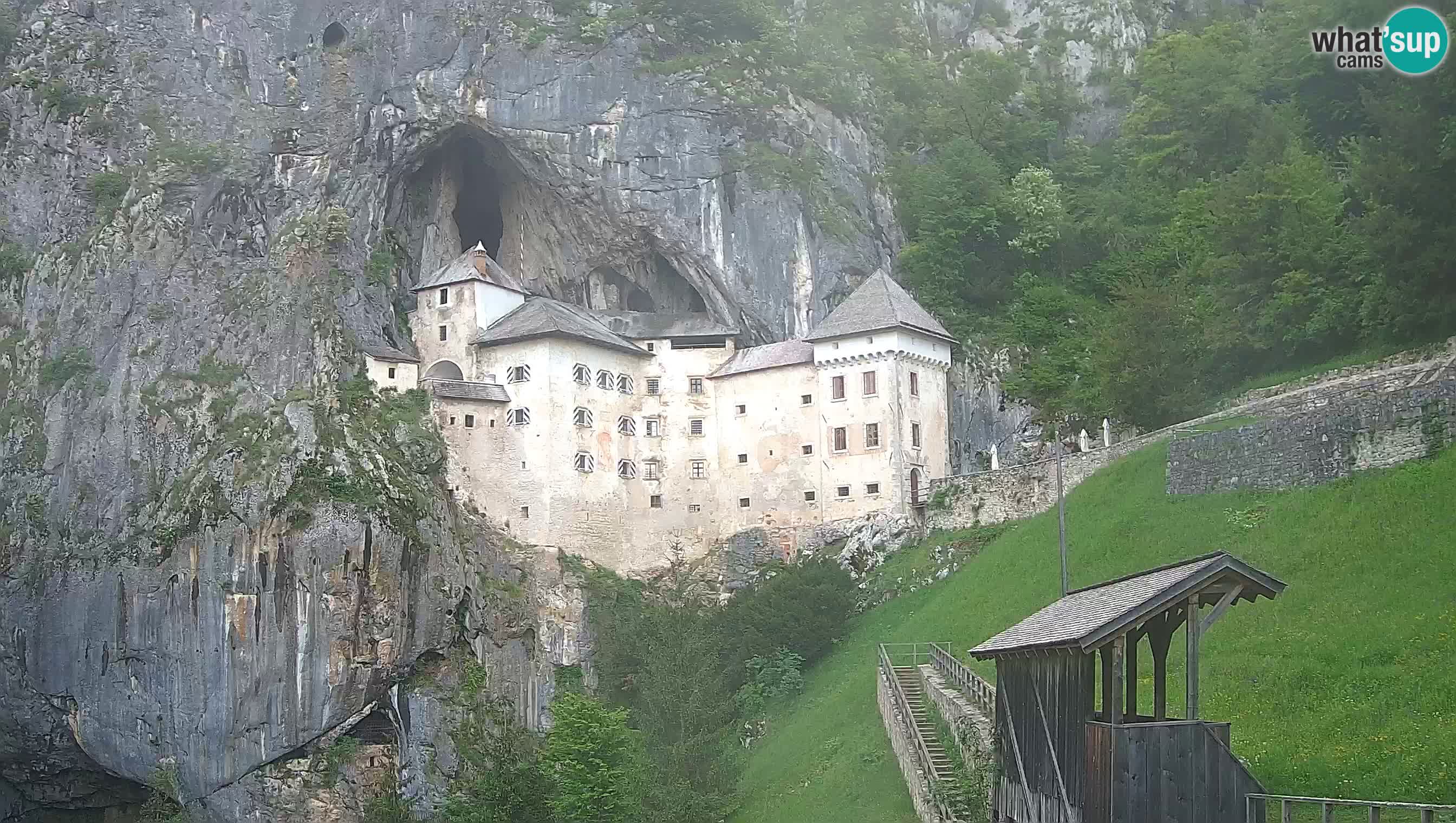 Live Webcam Predjamski grad – Predjama Castle – Postojna – Slovenia
