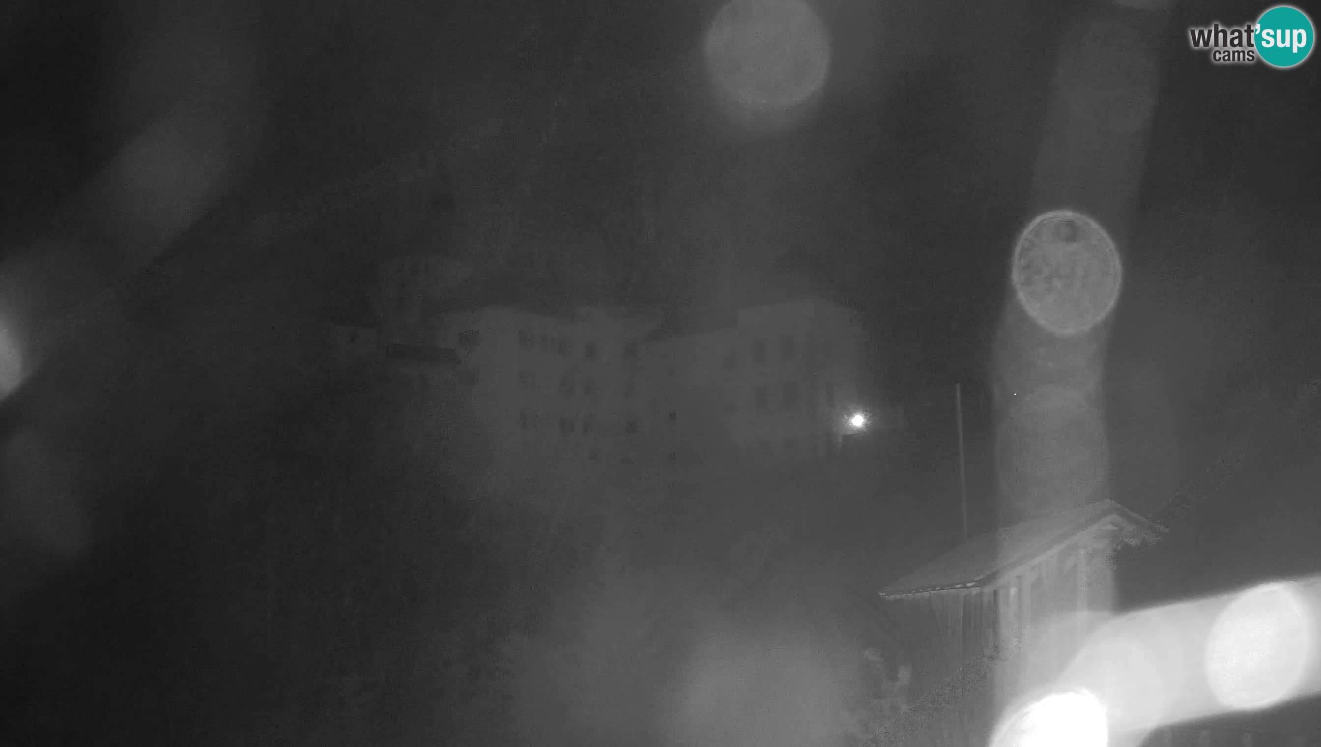 Web kamera Predjamski dvorac – Postojna – Slovenija