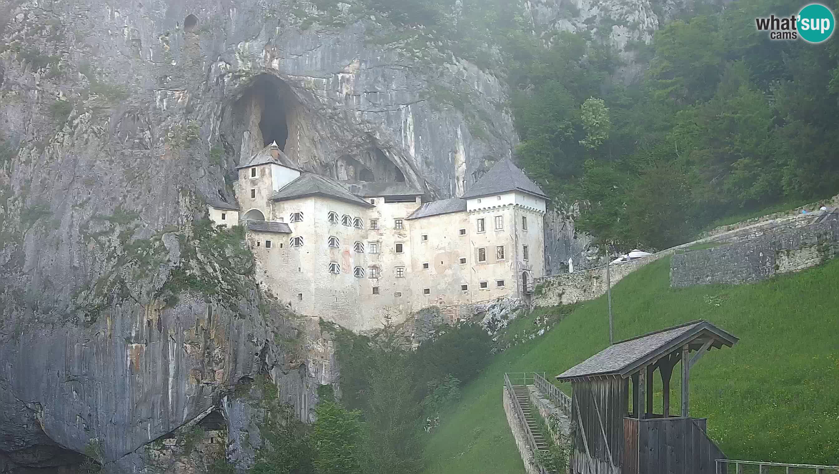 Camera en vivo Castillo de Predjama – Postojna – Eslovenia