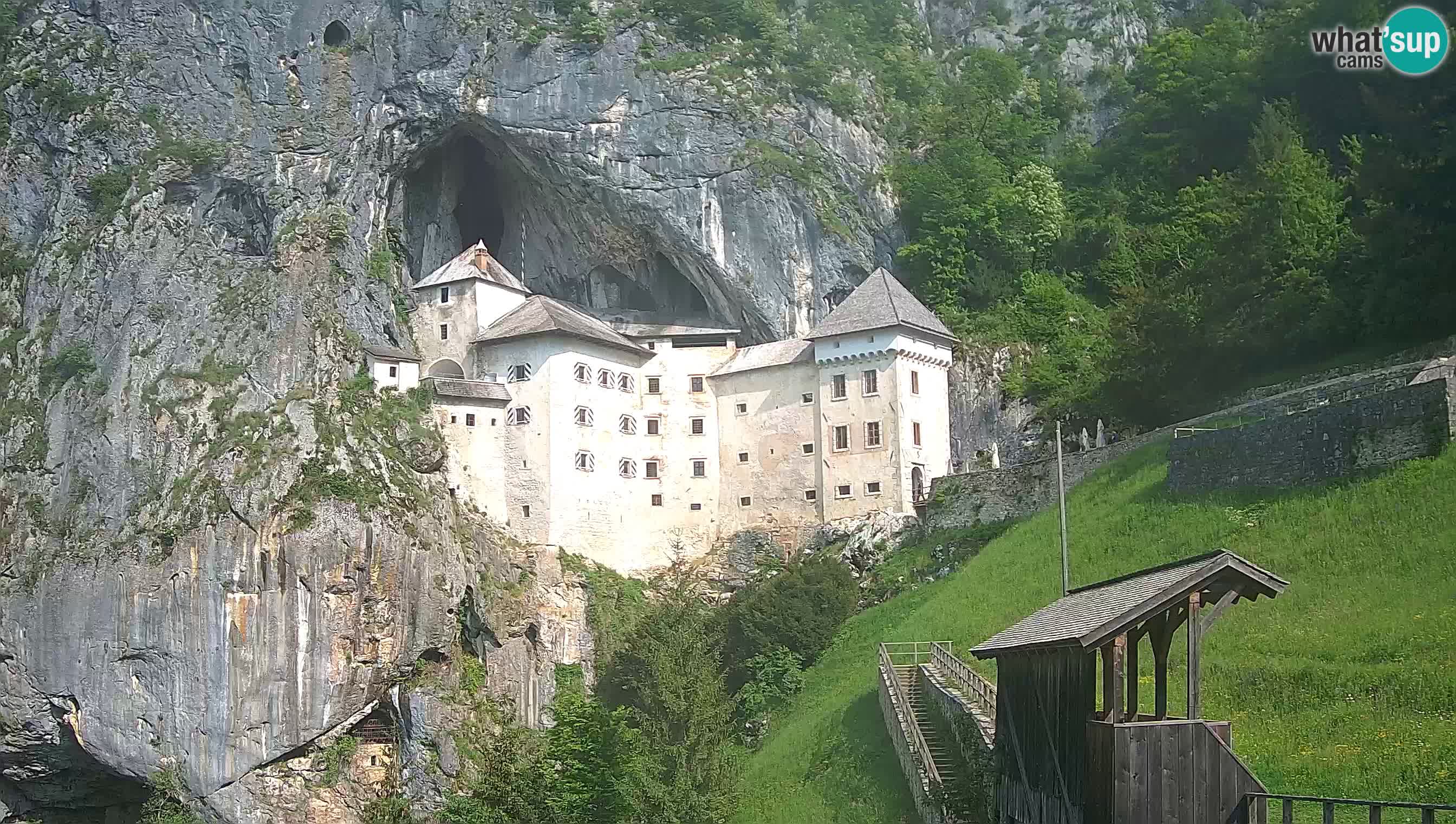 Camera en vivo Castillo de Predjama – Postojna – Eslovenia