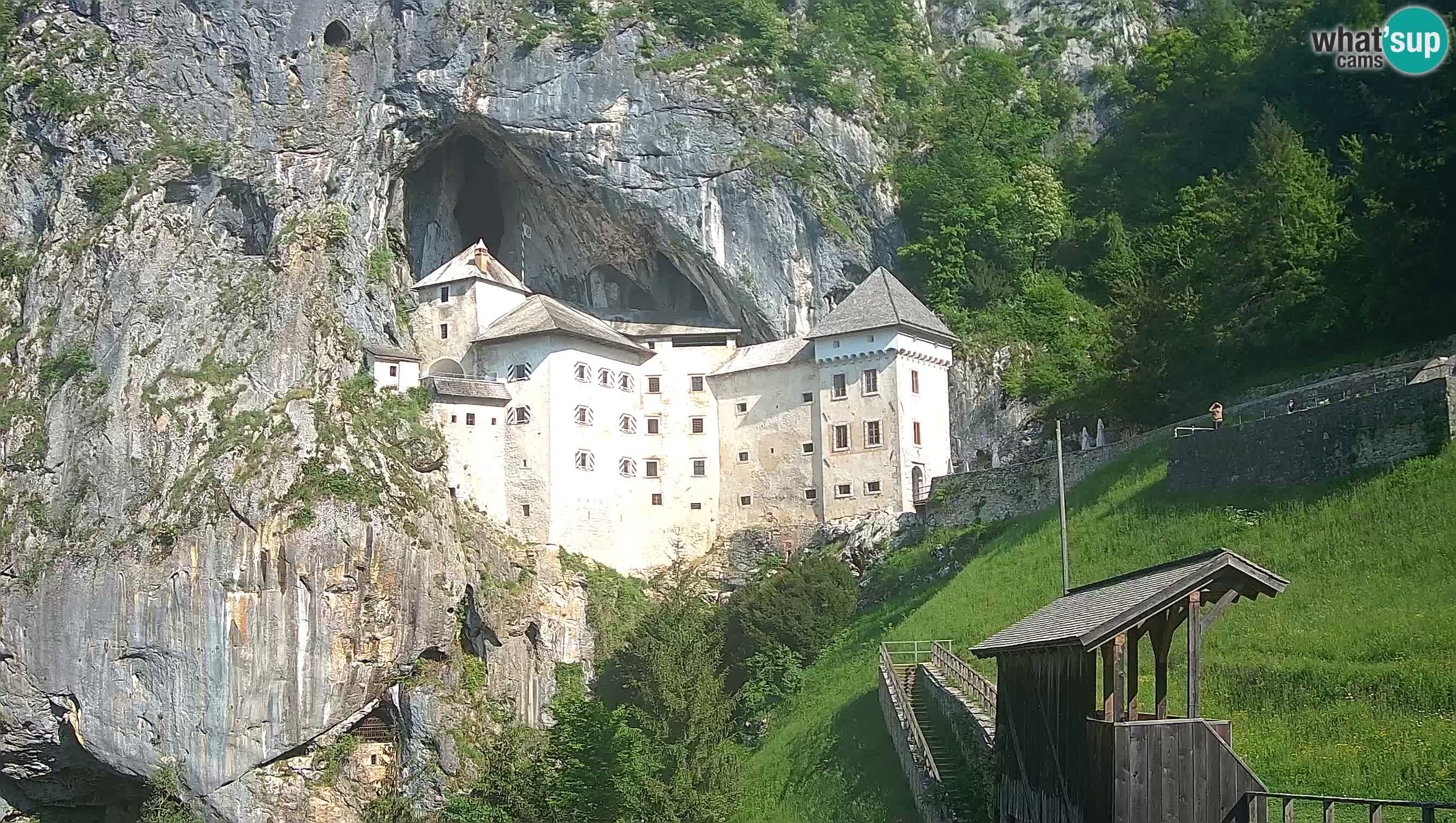 Live Webcam Predjamski grad – Predjama Castle – Postojna – Slovenia