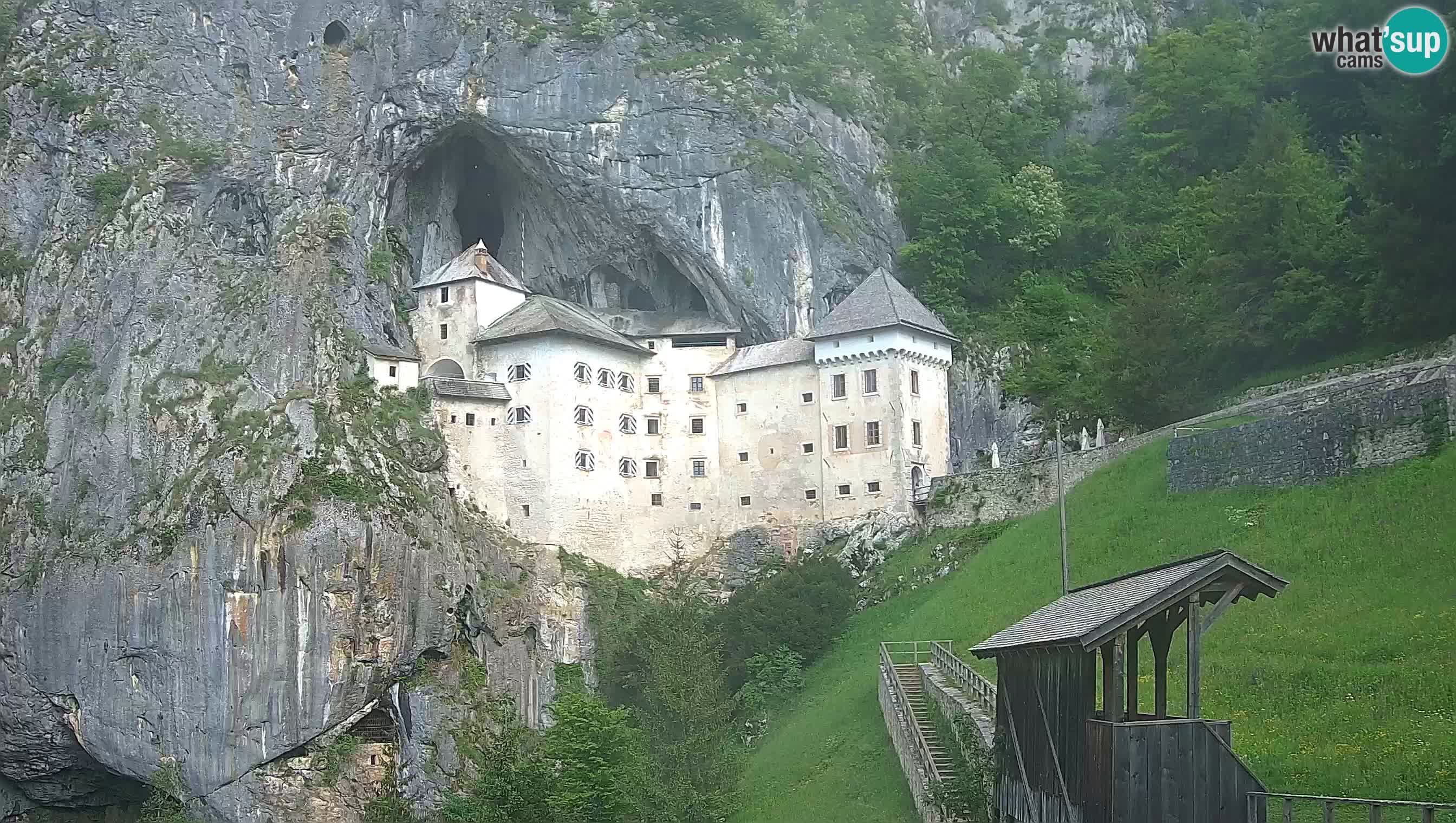 Live Webcam Castello di Predjama – Postumia – Slovenia