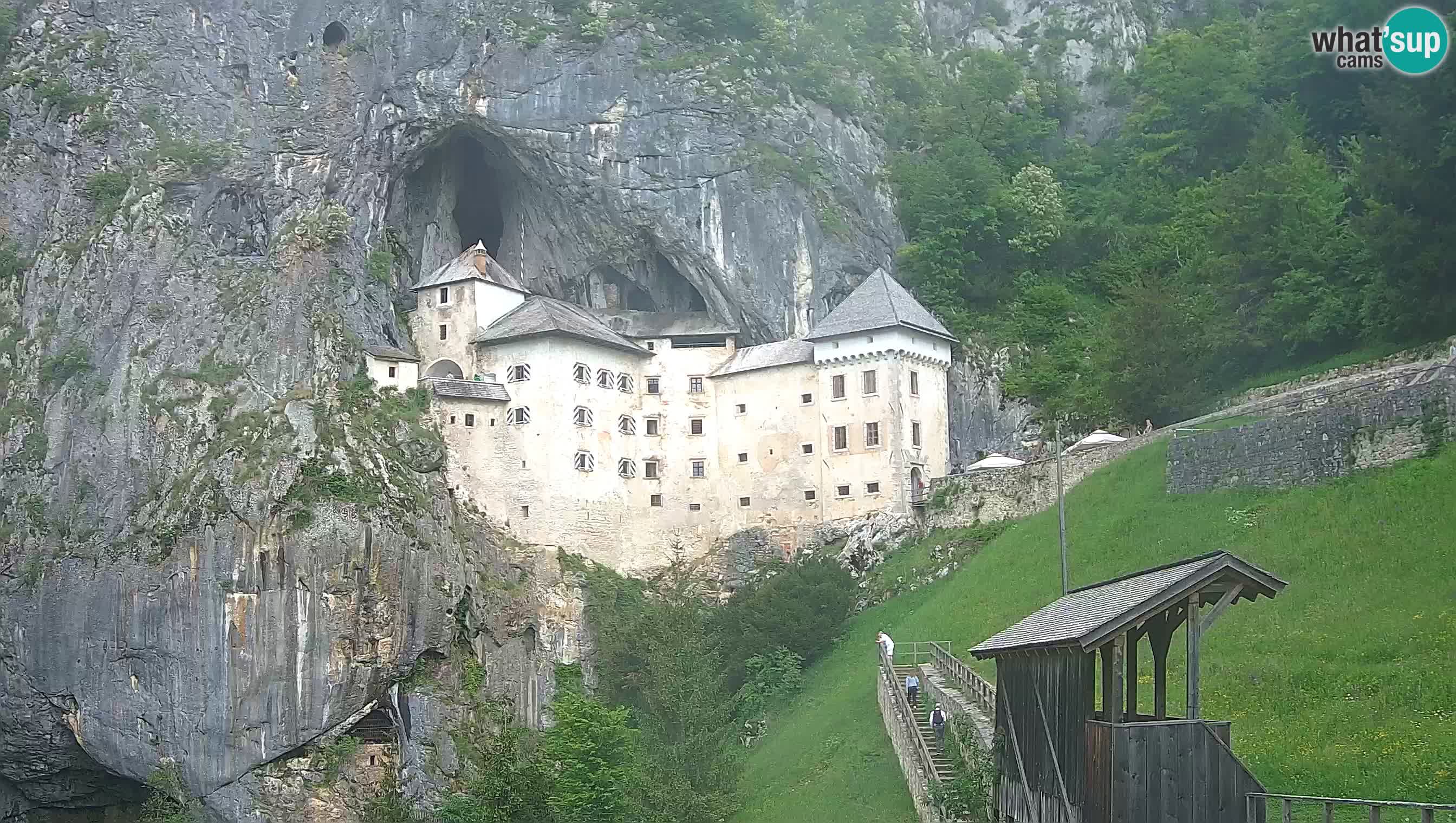 Web kamera Predjamski dvorac – Postojna – Slovenija