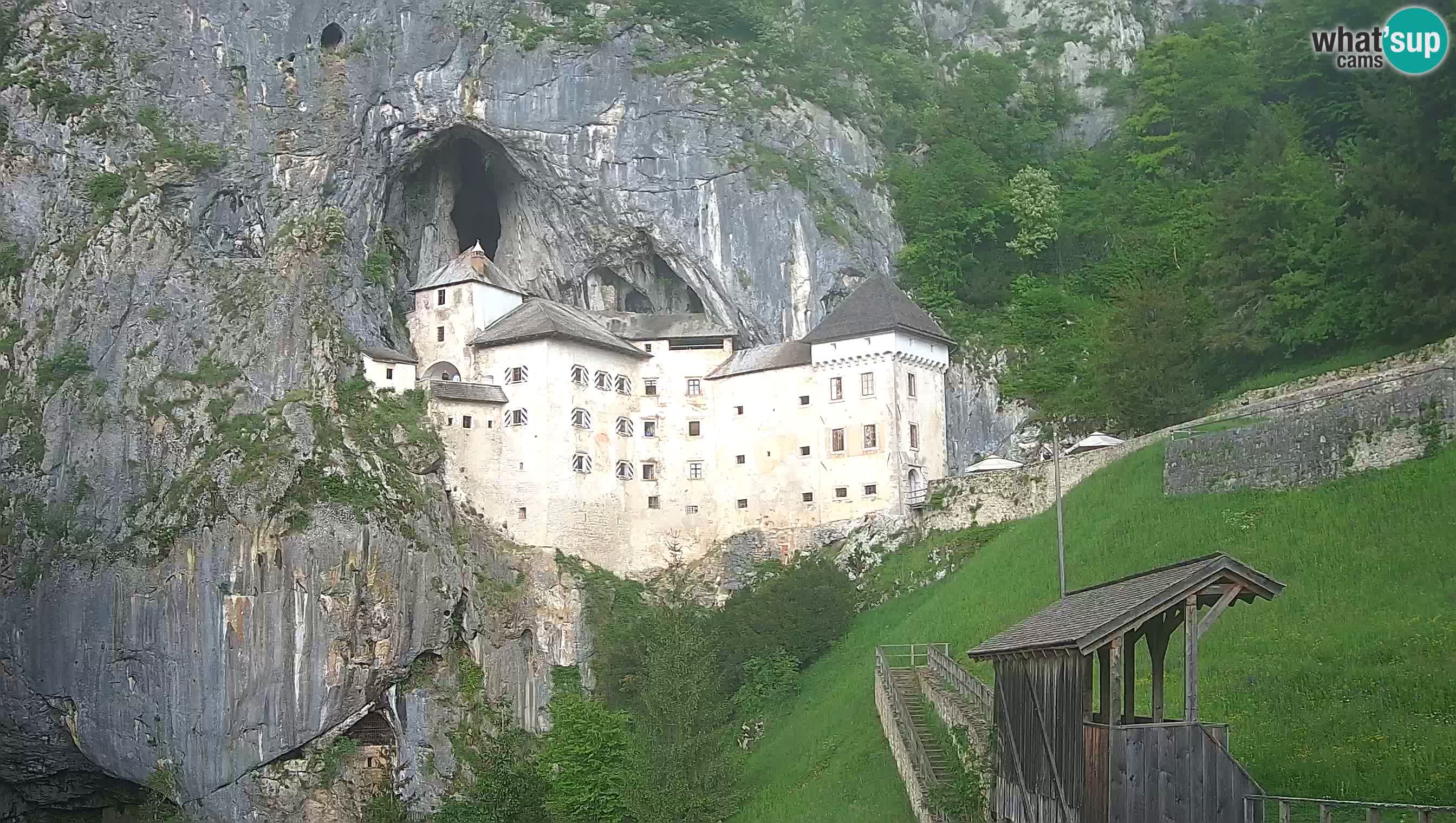 Live Webcam Predjamski grad – Predjama Castle – Postojna – Slovenia