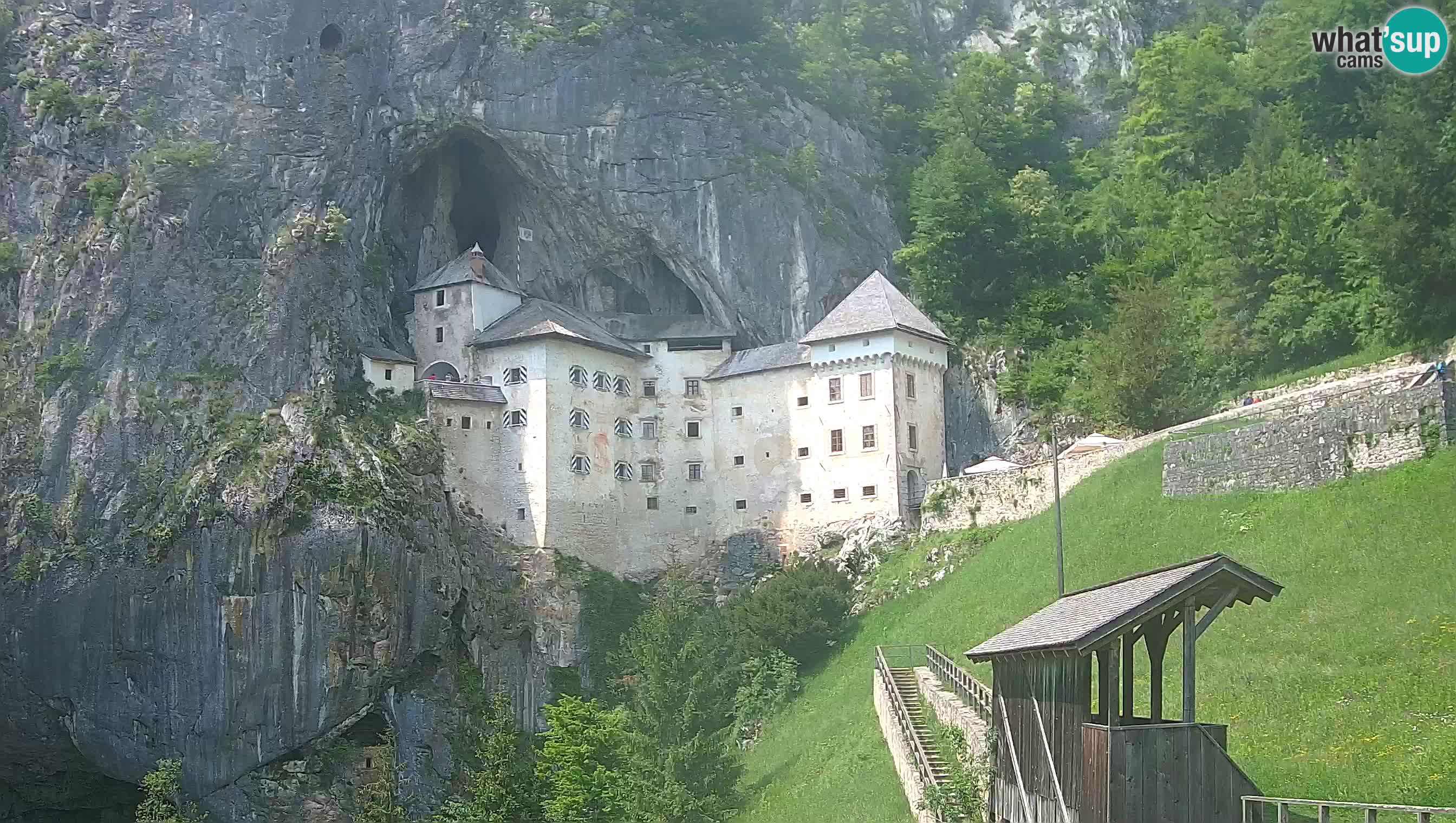 Predjama Castle